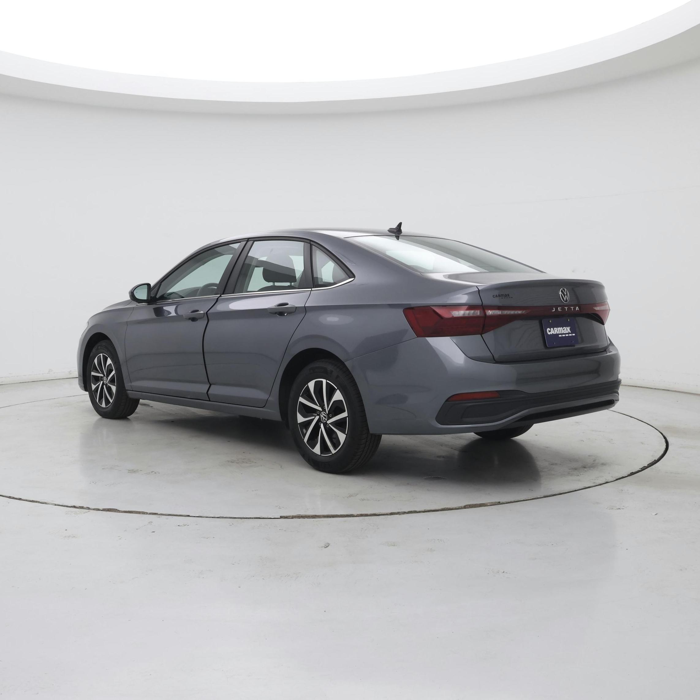 Thumbnail: 2025 Volkswagen Jetta - 2