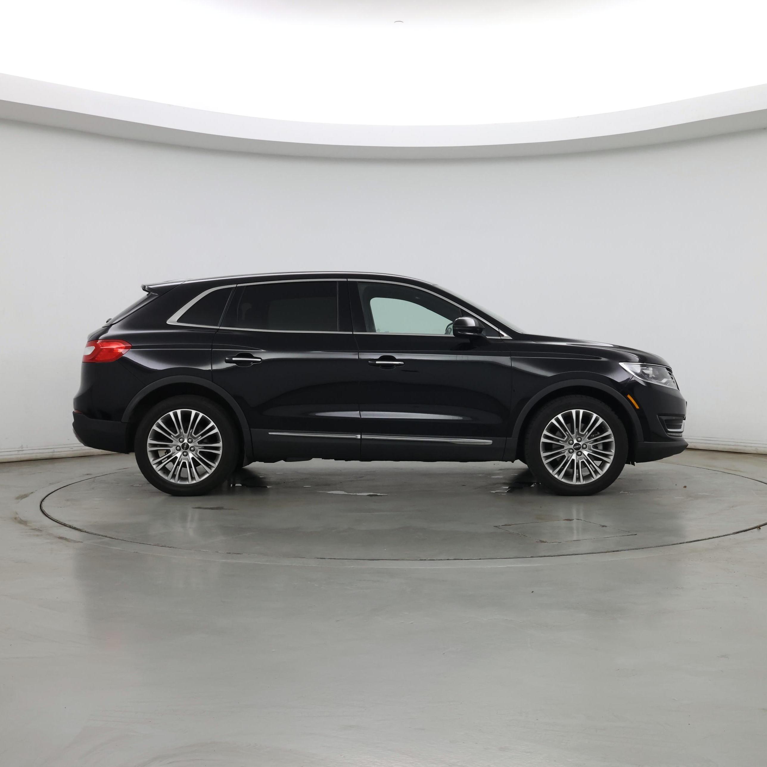 Thumbnail: 2017 Lincoln MKX - 7