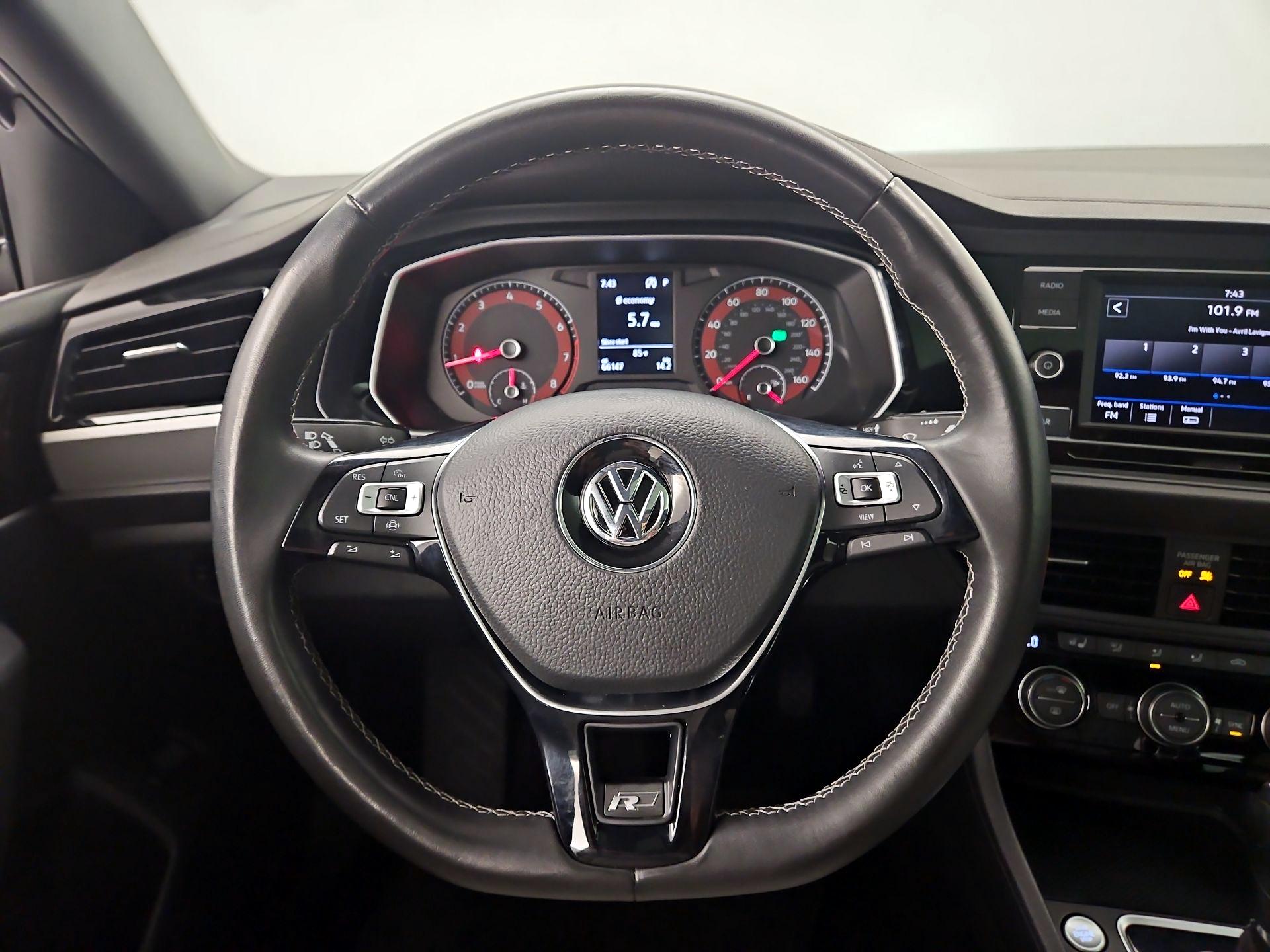 Thumbnail: 2019 Volkswagen Jetta - 10