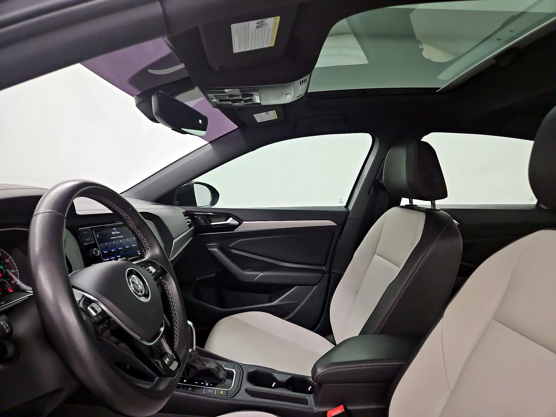 Thumbnail: 2019 Volkswagen Jetta - 19