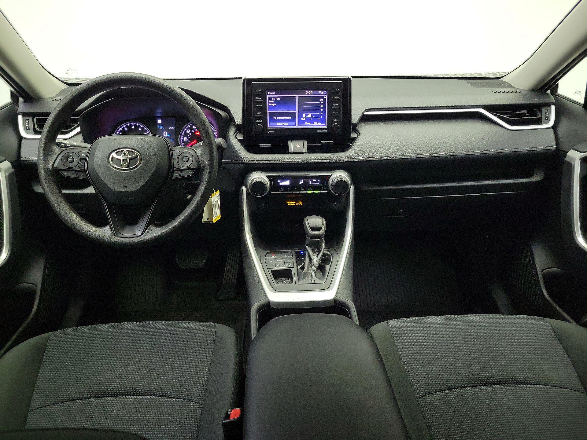 Thumbnail: 2022 Toyota RAV4 - 9