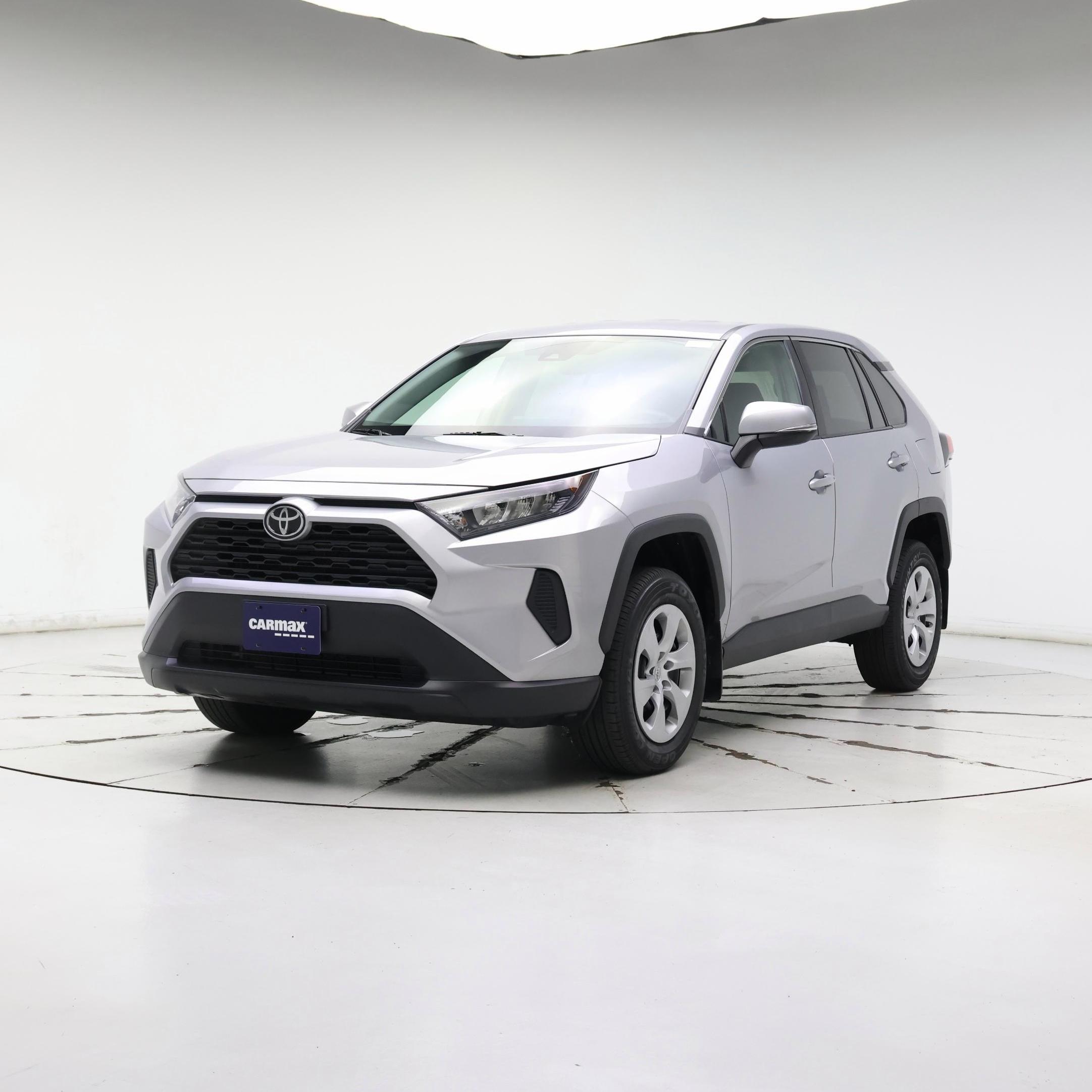 Thumbnail: 2022 Toyota RAV4 - 4