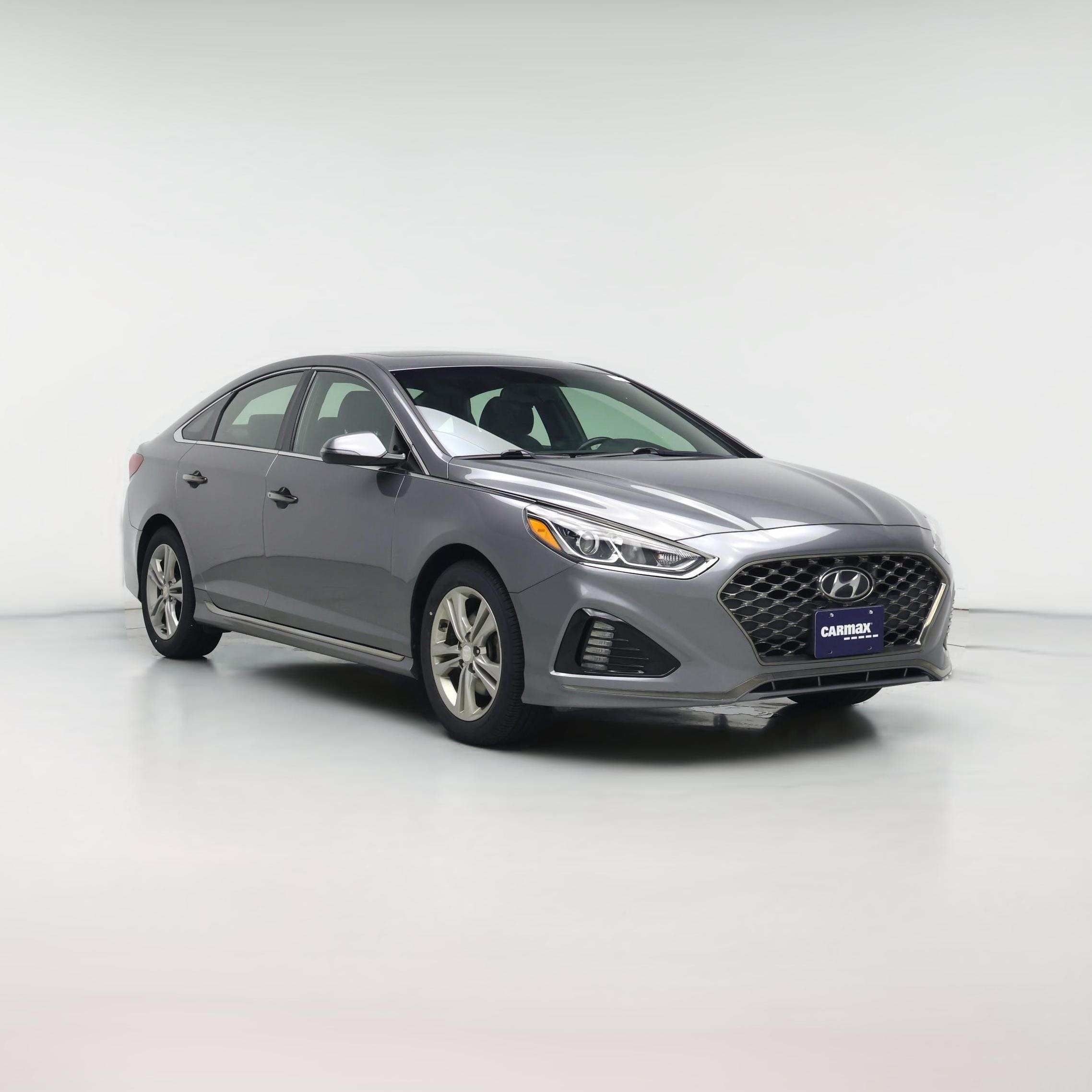Thumbnail: 2019 Hyundai Sonata - 1