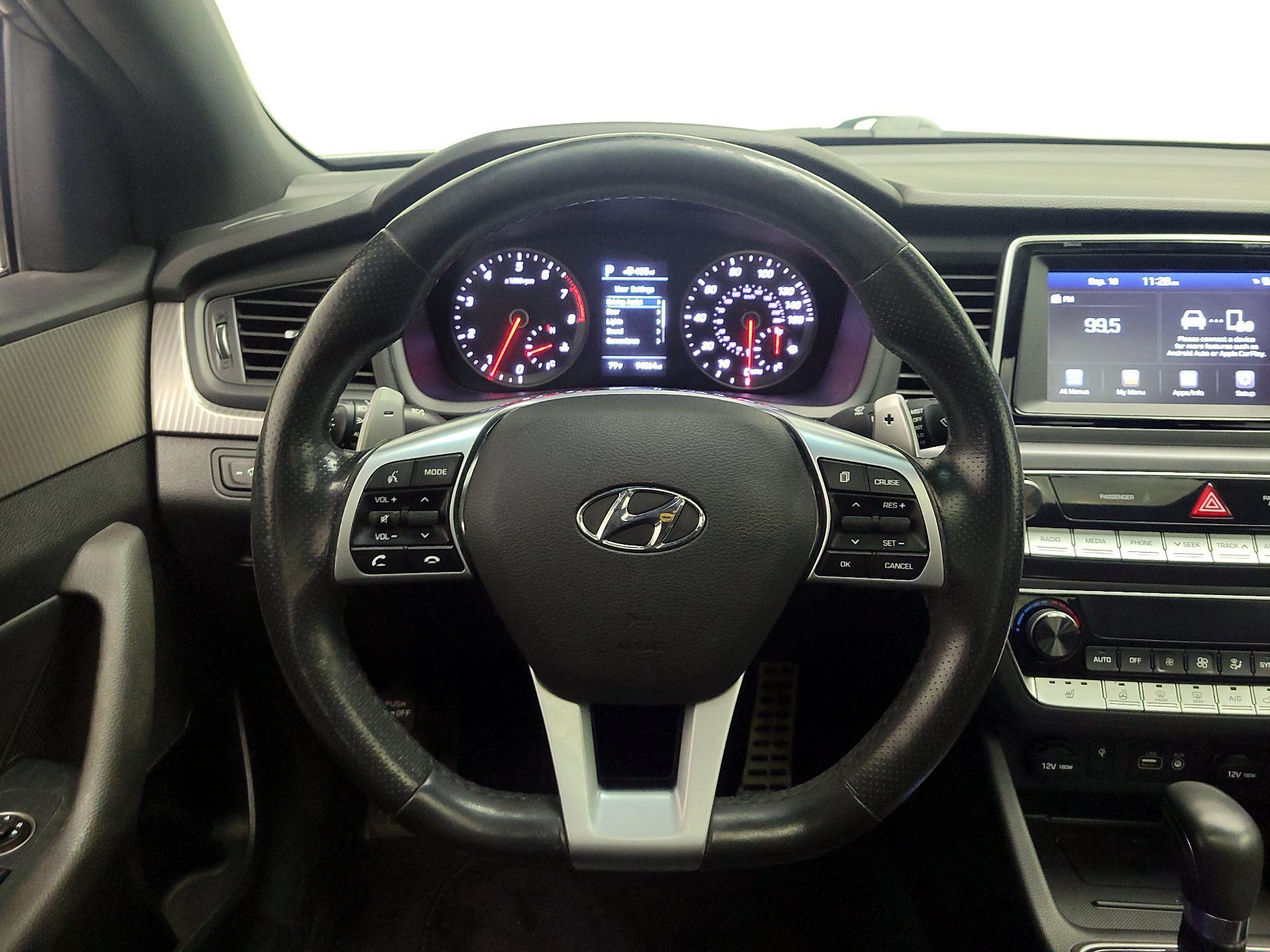 Thumbnail: 2019 Hyundai Sonata - 10