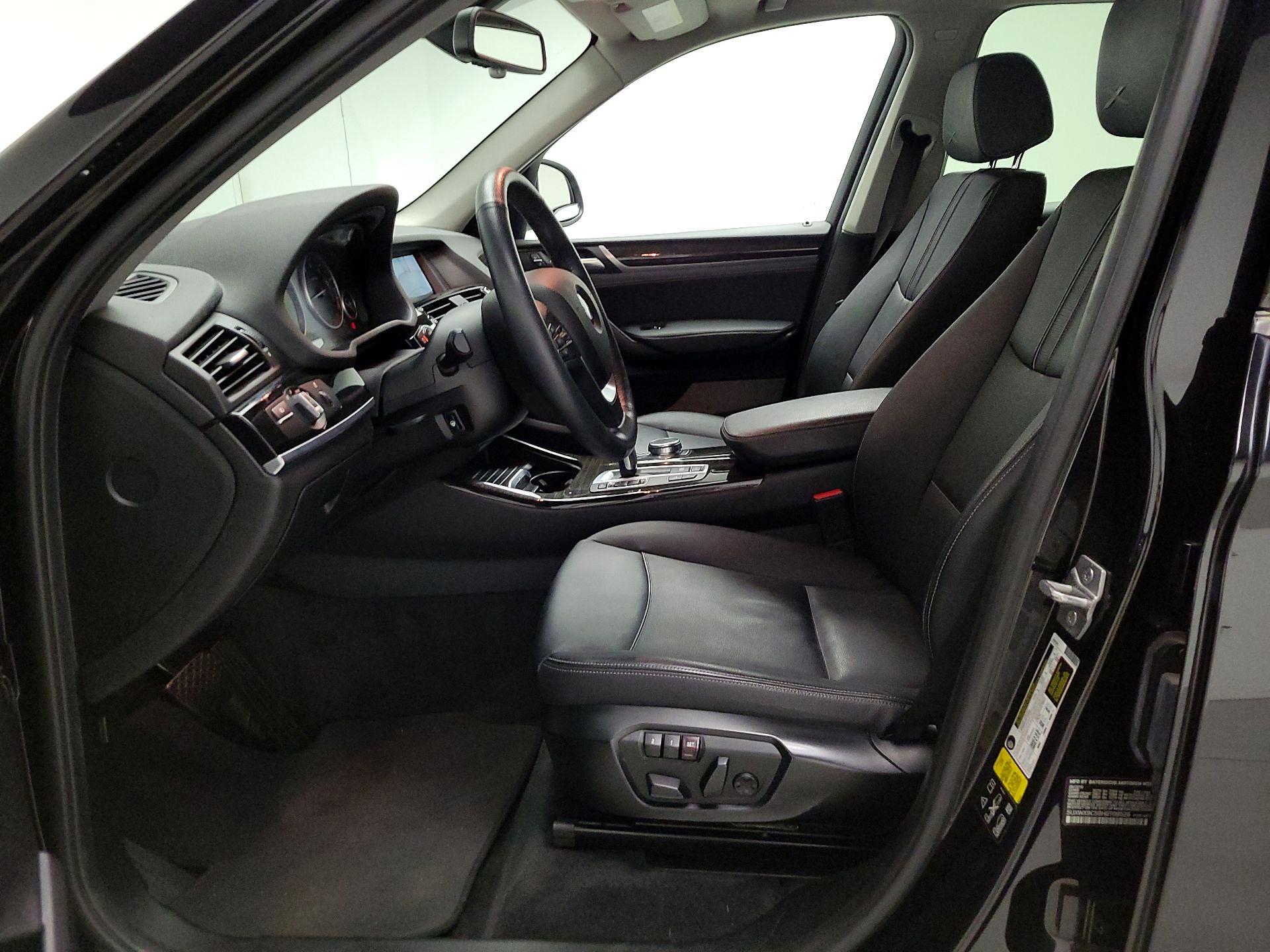 Thumbnail: 2017 BMW X3 - 11
