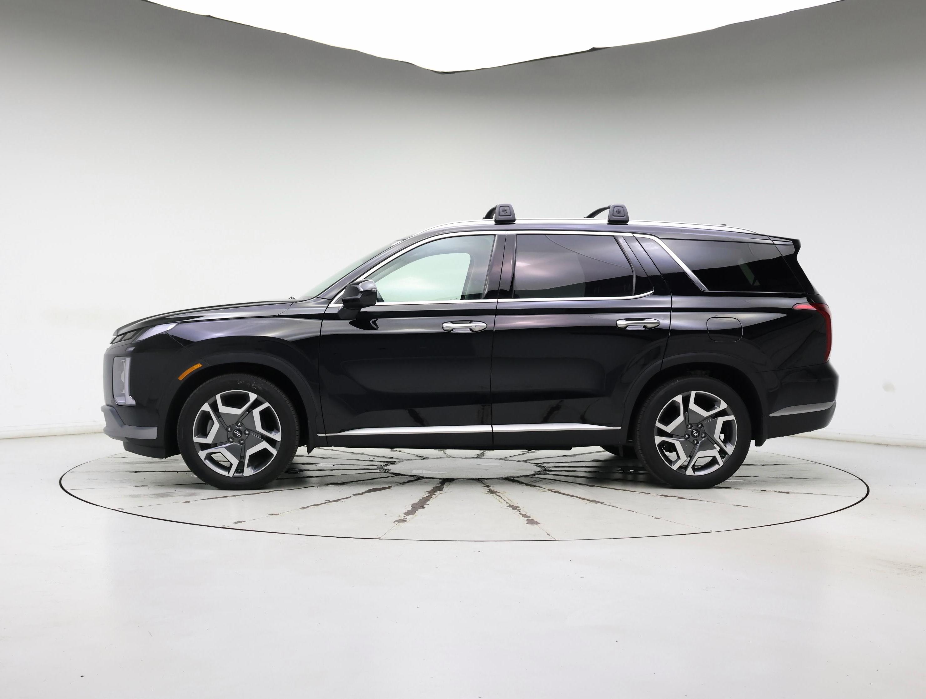 Thumbnail: 2023 Hyundai Palisade - 3