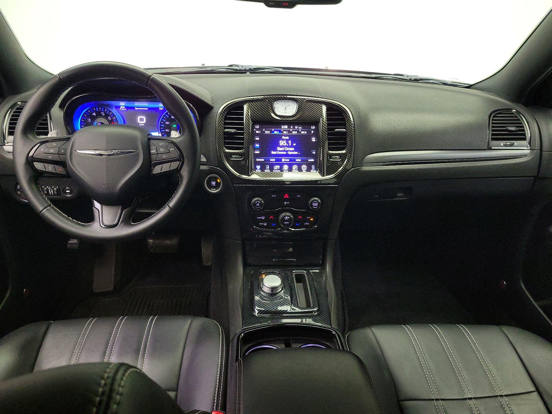 Thumbnail: 2015 Chrysler 300 - 9
