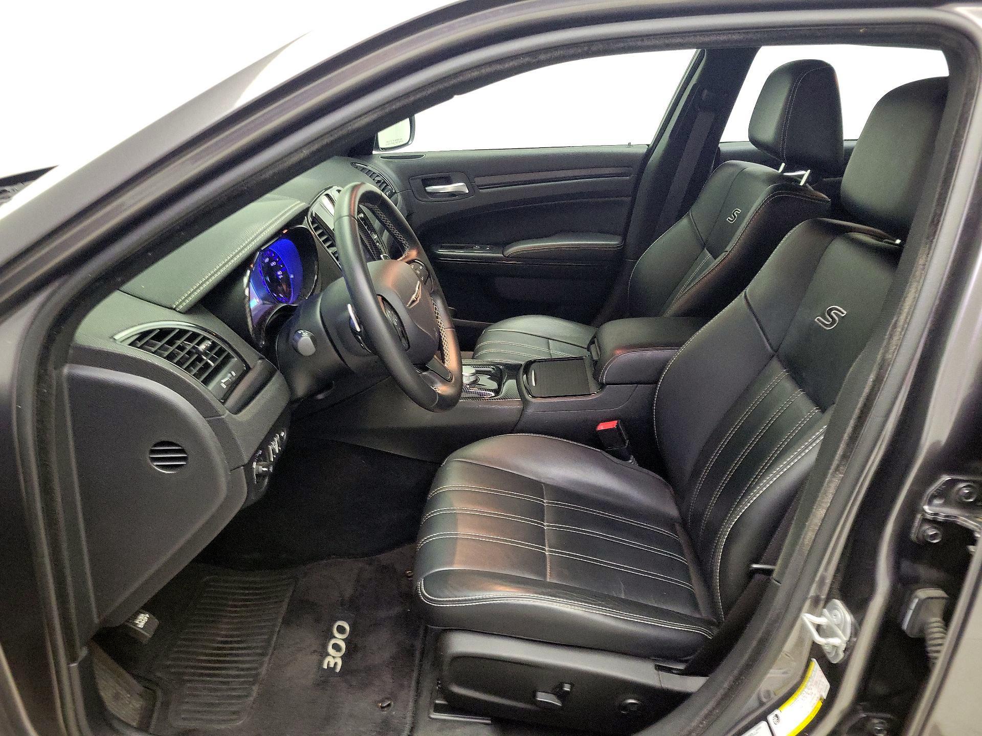 Thumbnail: 2015 Chrysler 300 - 11