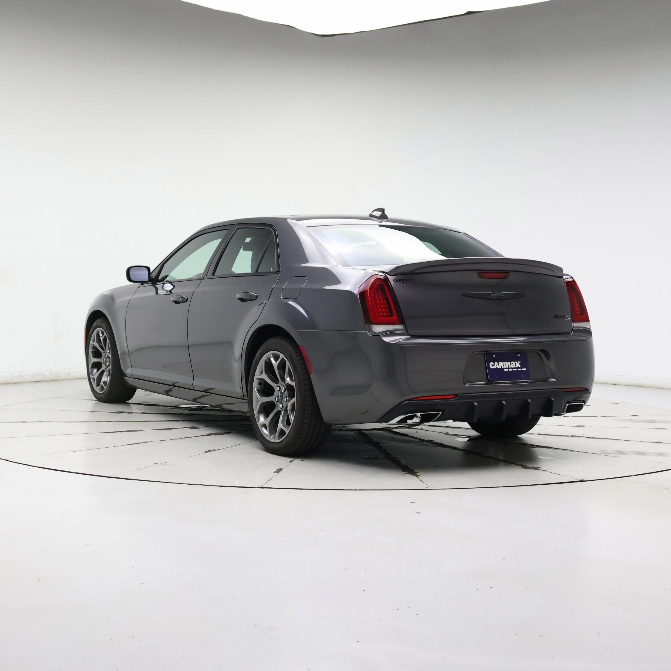 Thumbnail: 2015 Chrysler 300 - 2