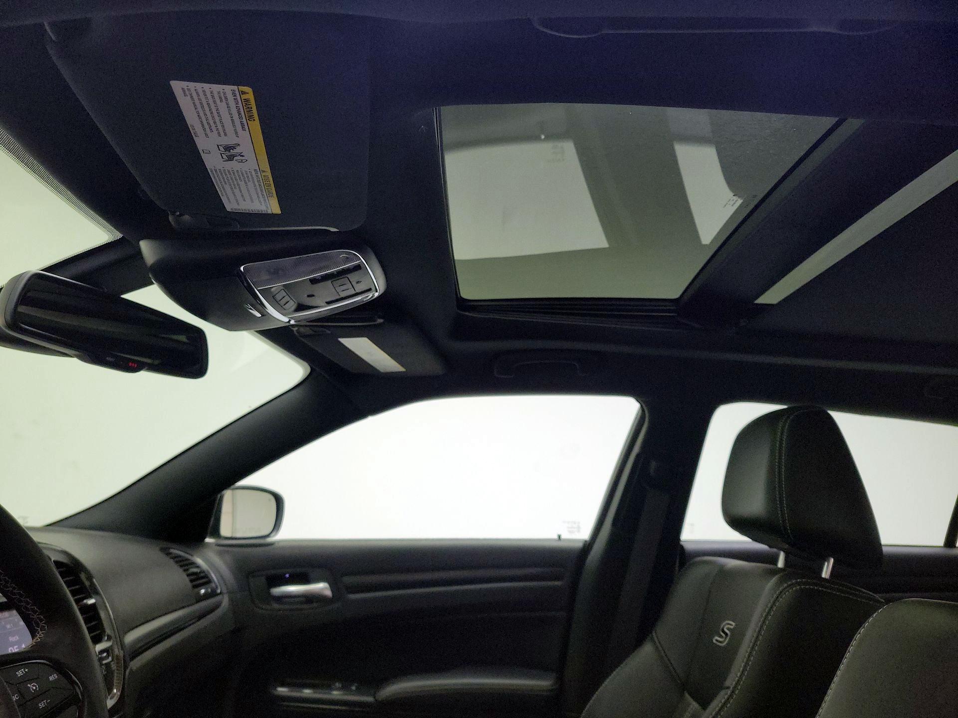 Thumbnail: 2015 Chrysler 300 - 20