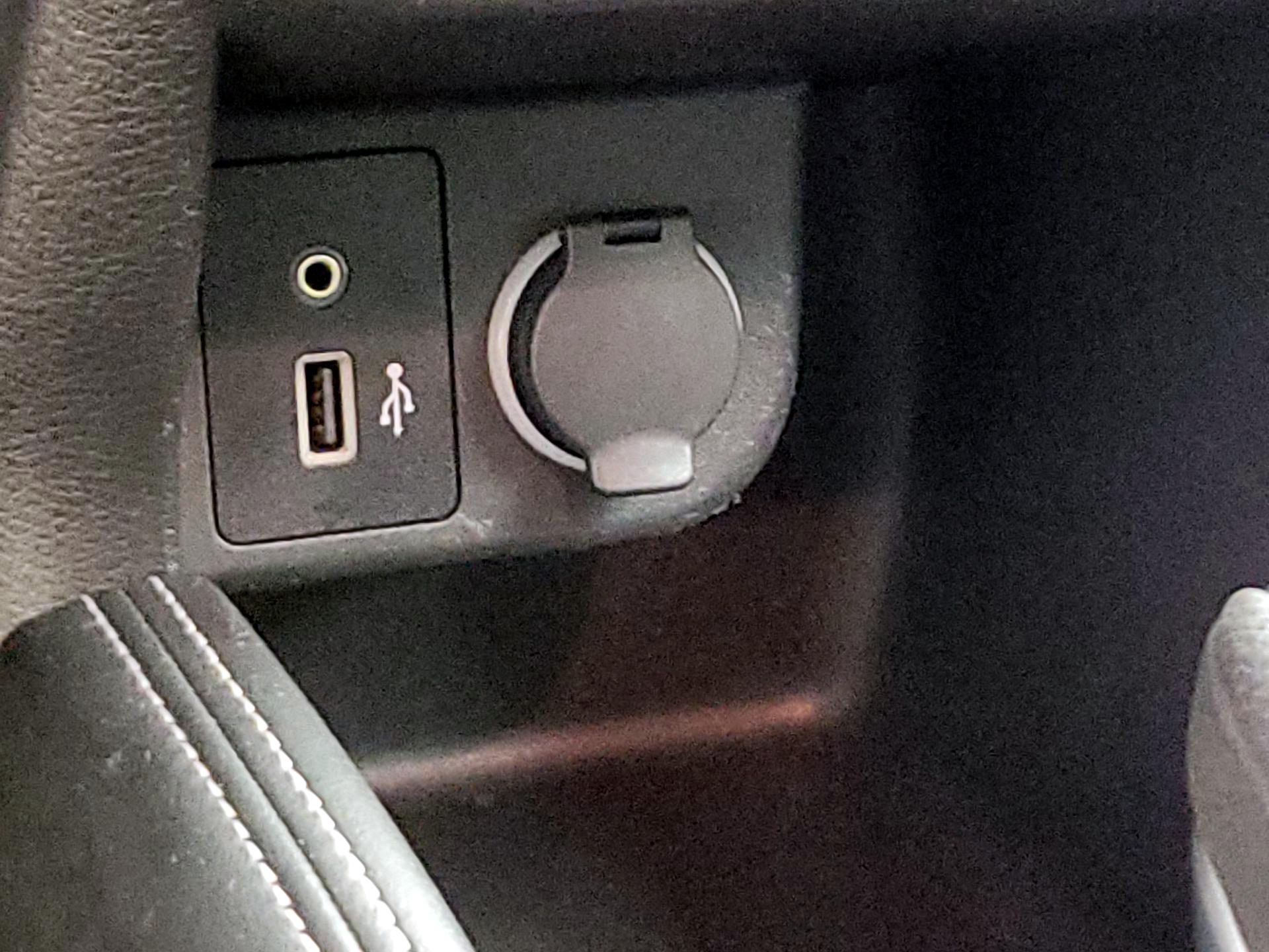 Thumbnail: 2019 Nissan Kicks - 18