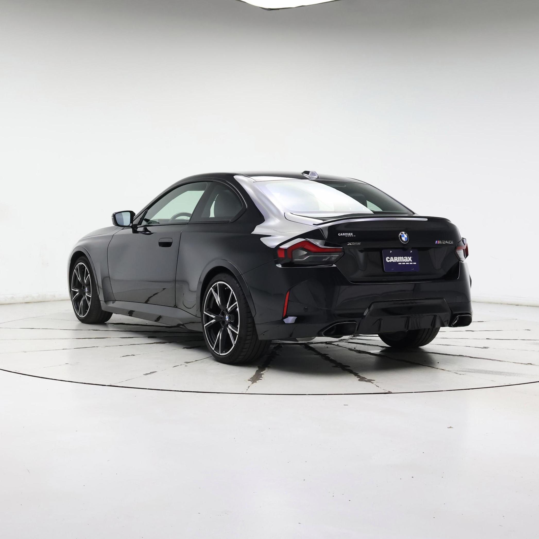 Thumbnail: 2024 BMW 2 Series - 2