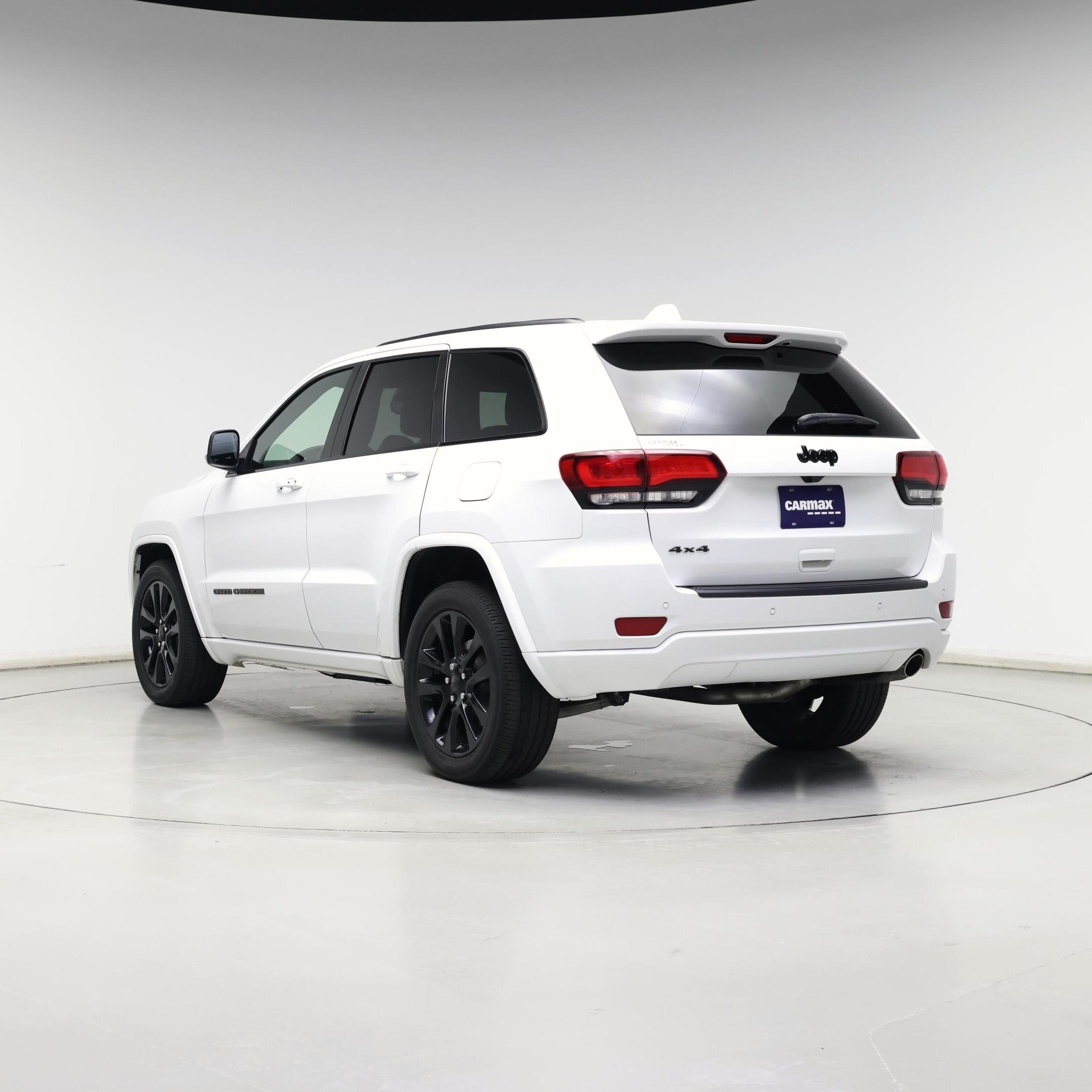 Thumbnail: 2019 Jeep Grand Cherokee - 2