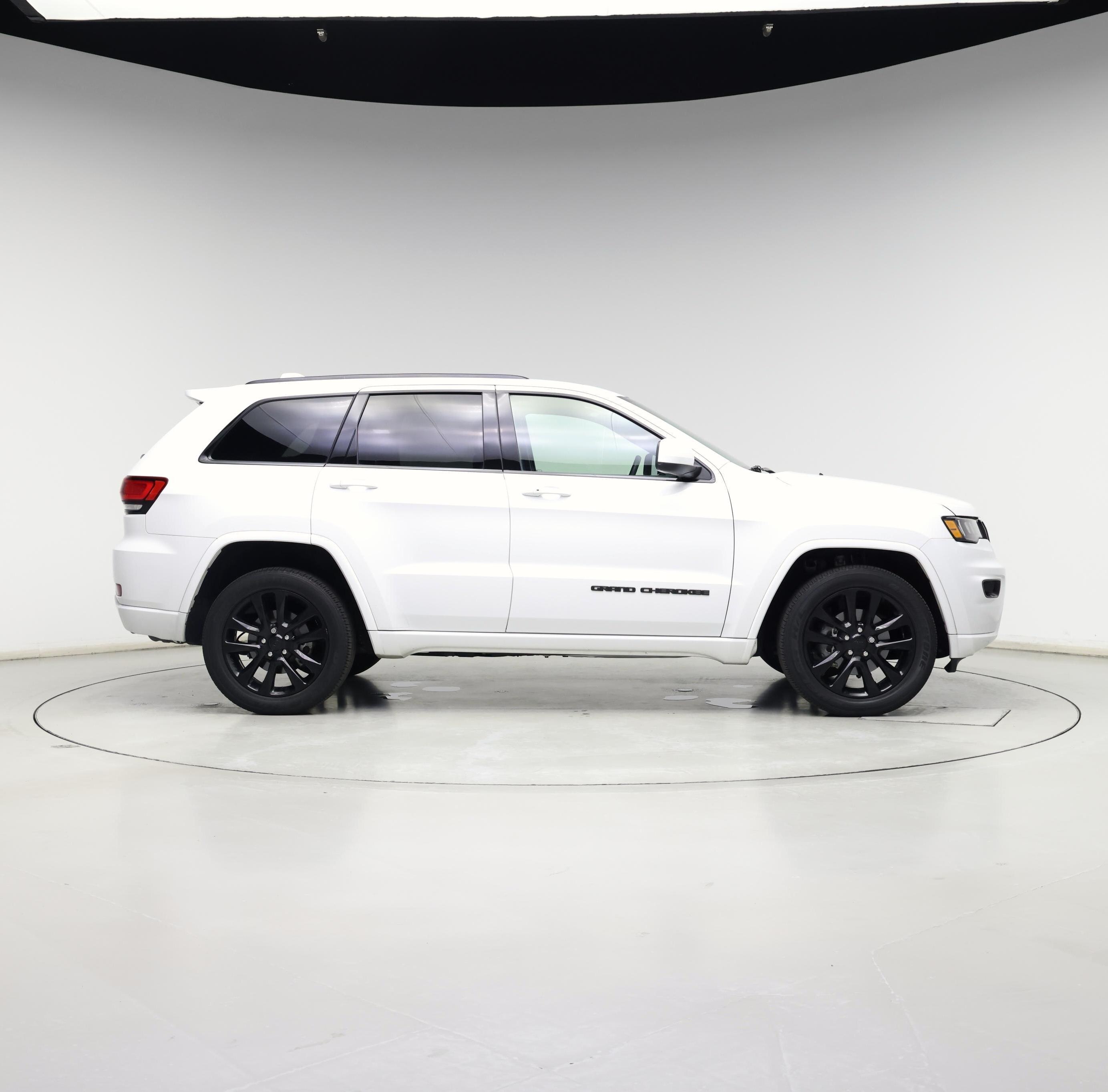 Thumbnail: 2019 Jeep Grand Cherokee - 7