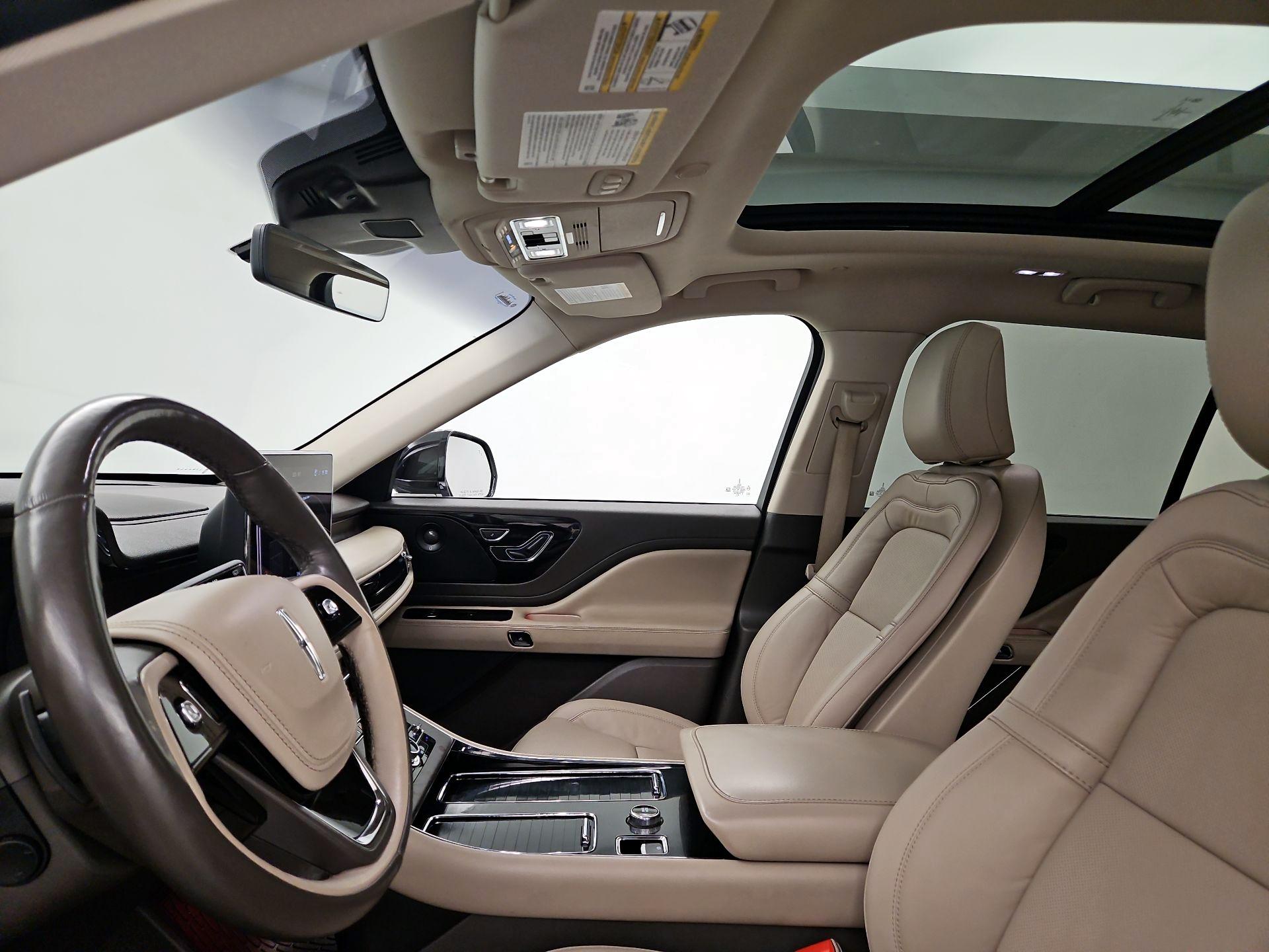 Thumbnail: 2023 Lincoln Aviator - 20