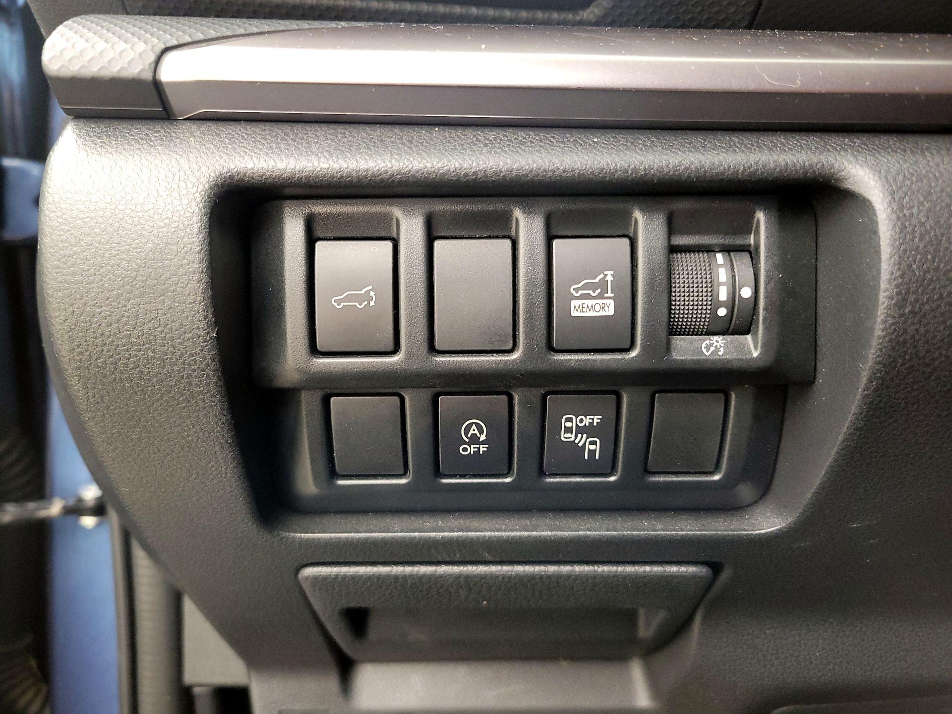 Thumbnail: 2020 Subaru Forester - 13