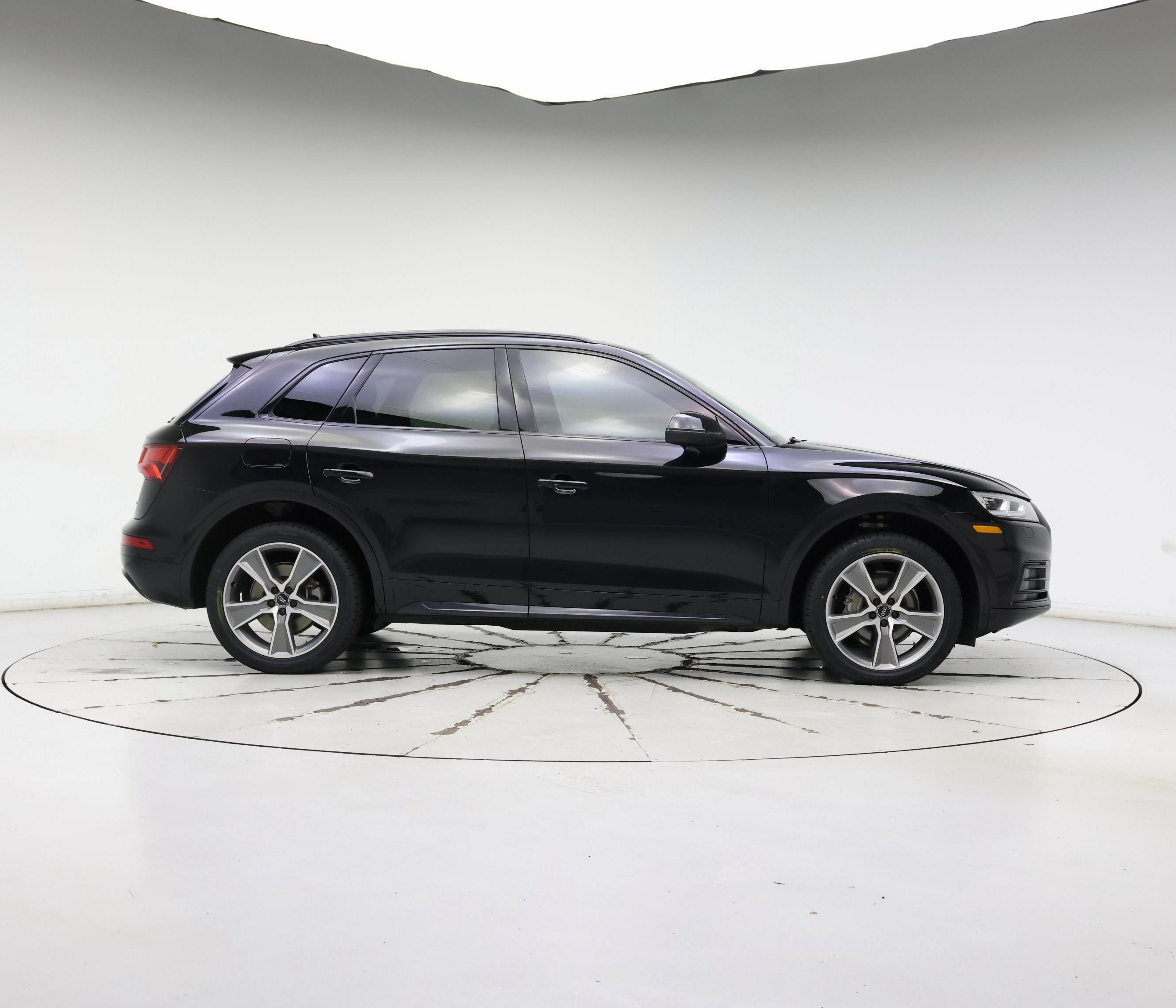 Thumbnail: 2019 Audi Q5 - 7
