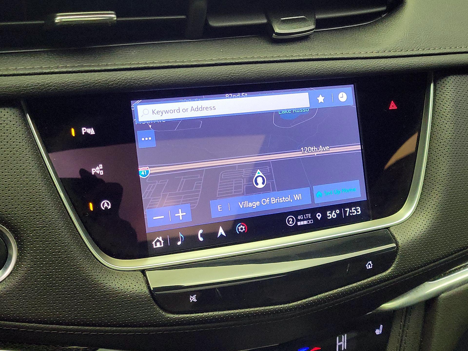 Thumbnail: 2023 Cadillac XT5 - 14