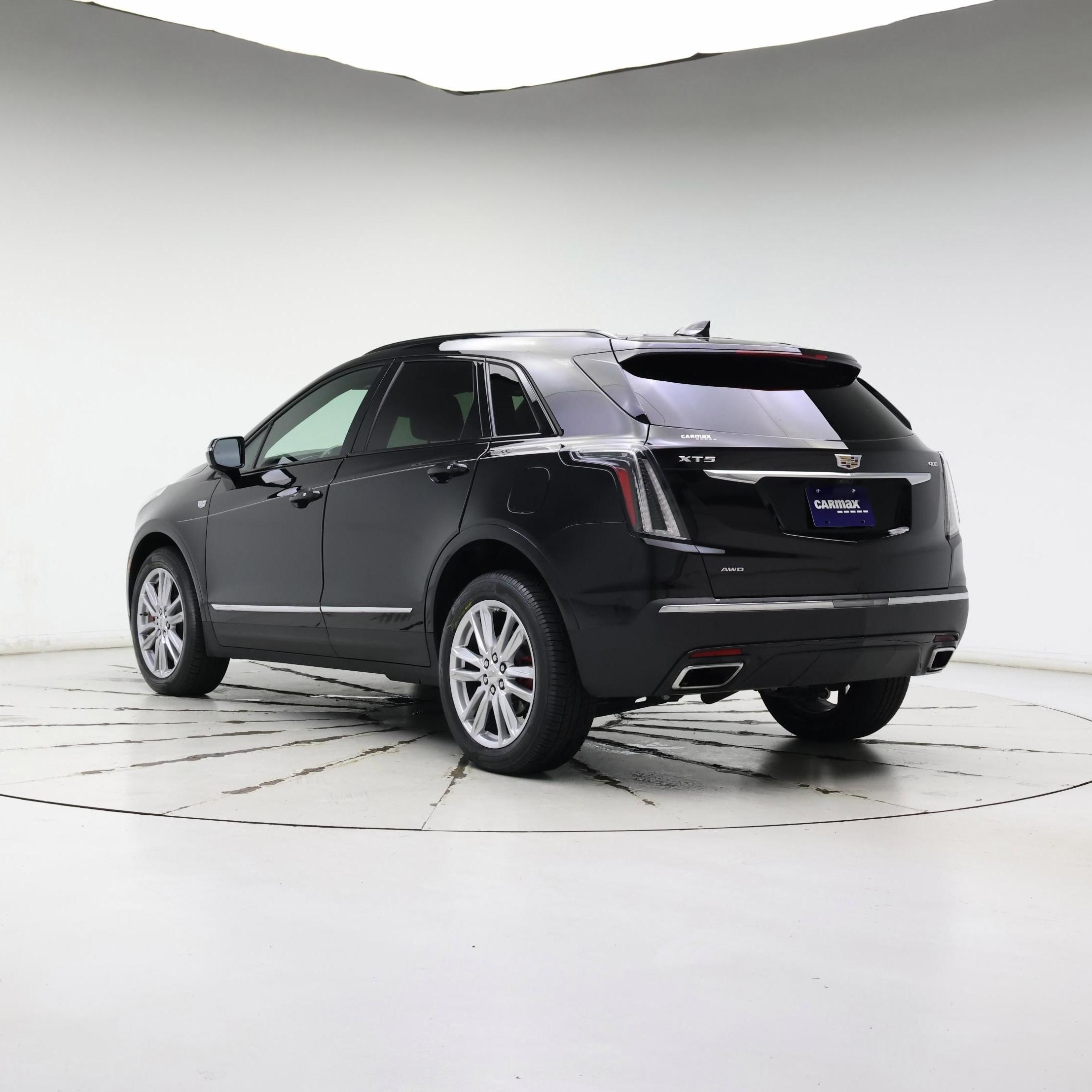Thumbnail: 2023 Cadillac XT5 - 2