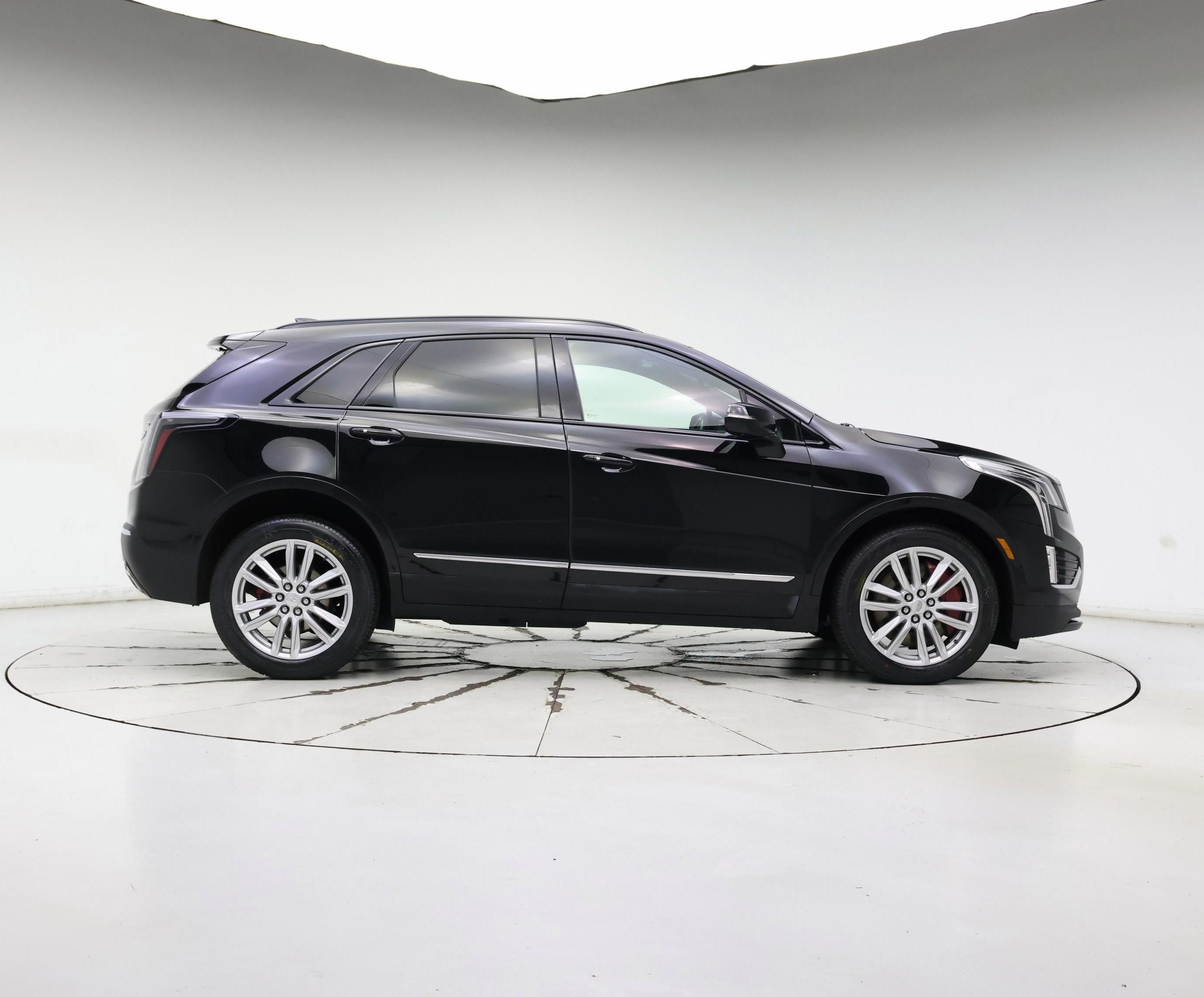 Thumbnail: 2023 Cadillac XT5 - 7