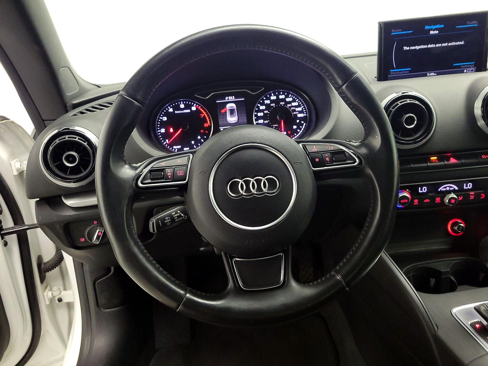 Thumbnail: 2016 Audi A3 - 10