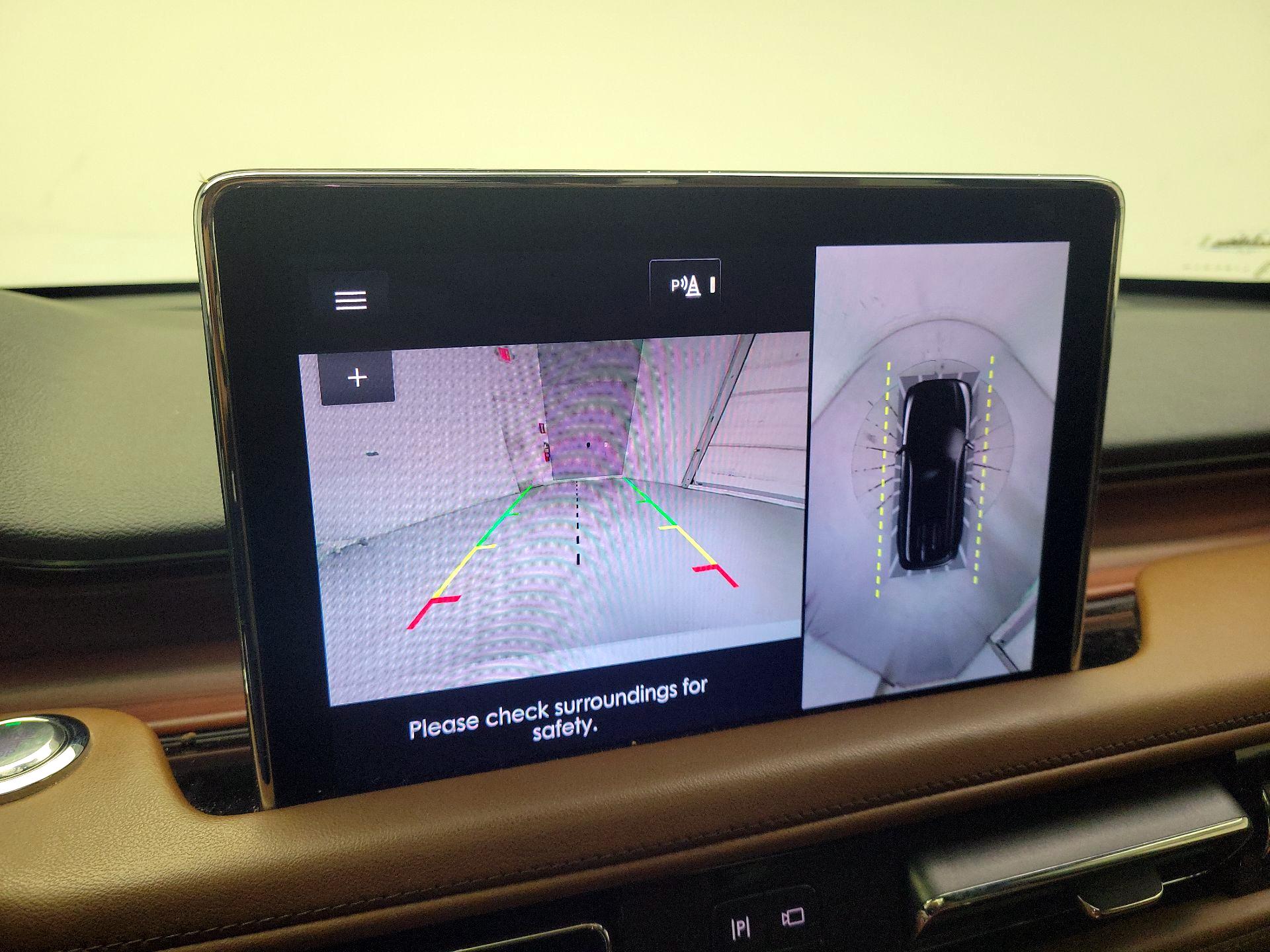 Thumbnail: 2022 Lincoln Aviator - 15