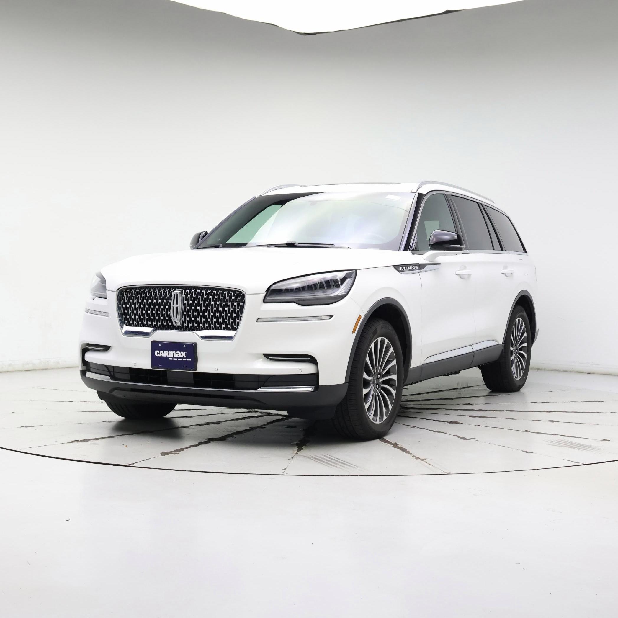 Thumbnail: 2022 Lincoln Aviator - 4