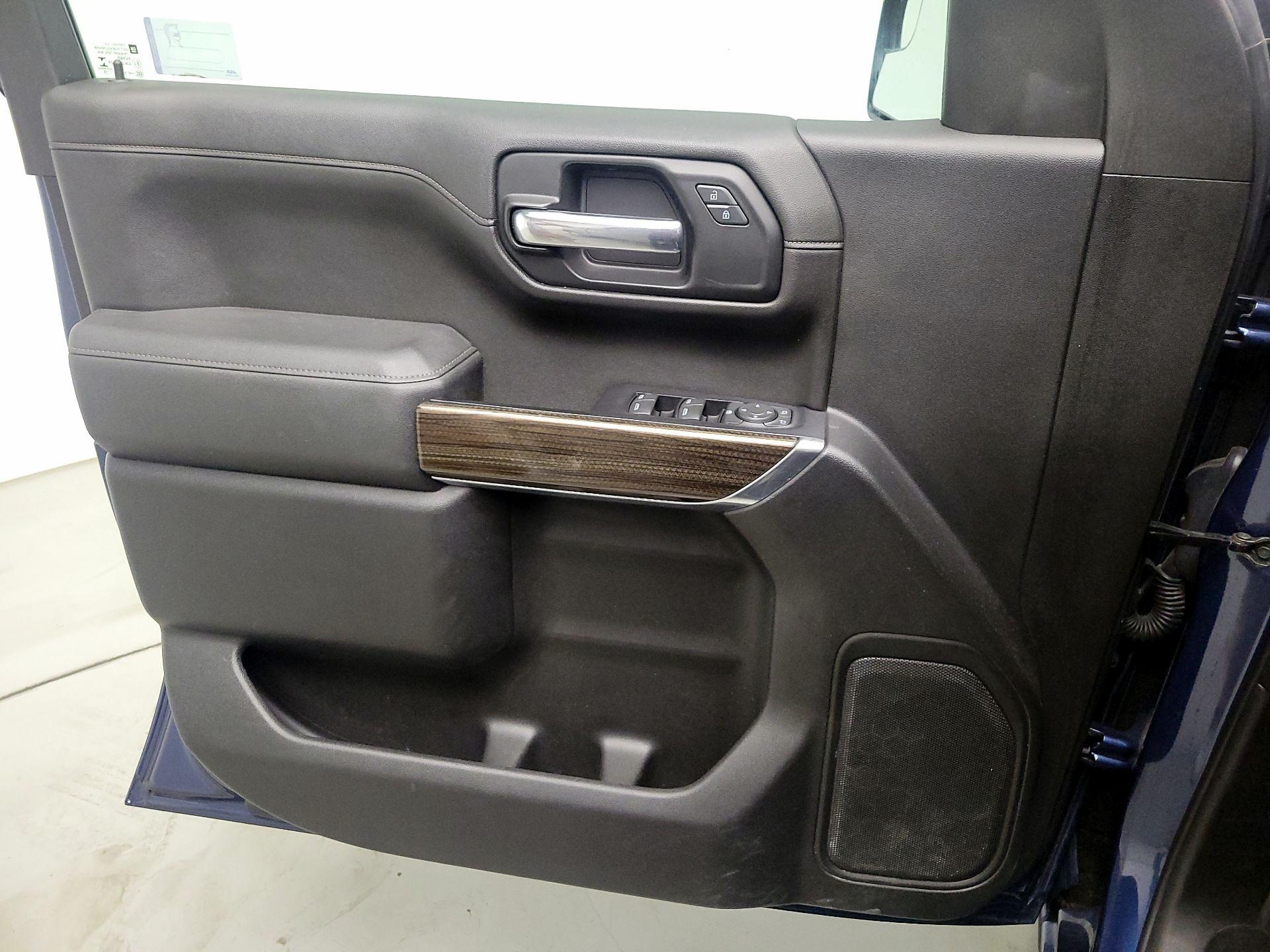Thumbnail: 2019 Chevrolet Silverado 1500 - 12