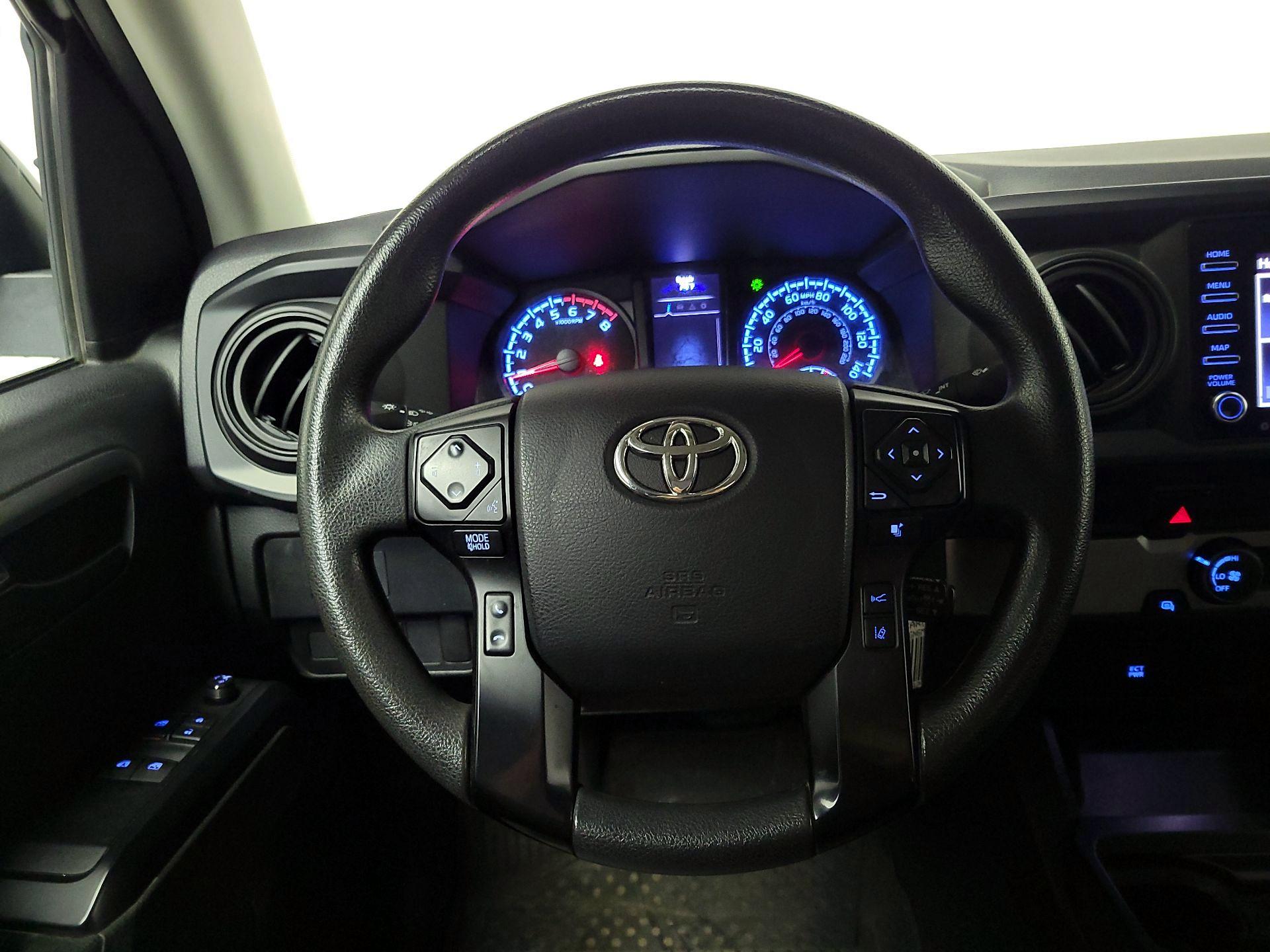 Thumbnail: 2021 Toyota Tacoma - 10