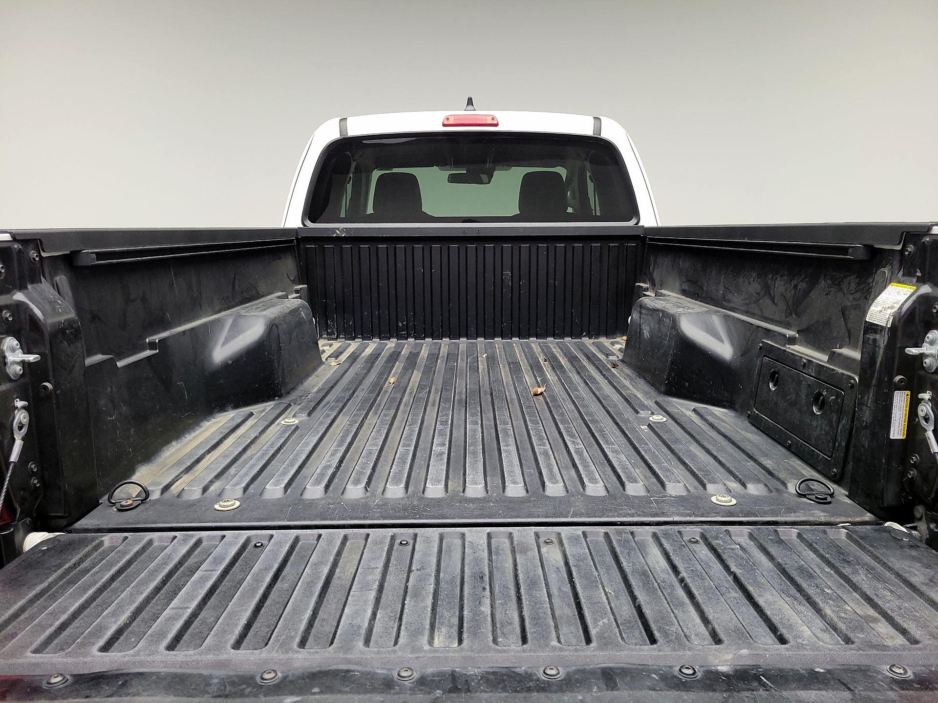 Thumbnail: 2021 Toyota Tacoma - 20