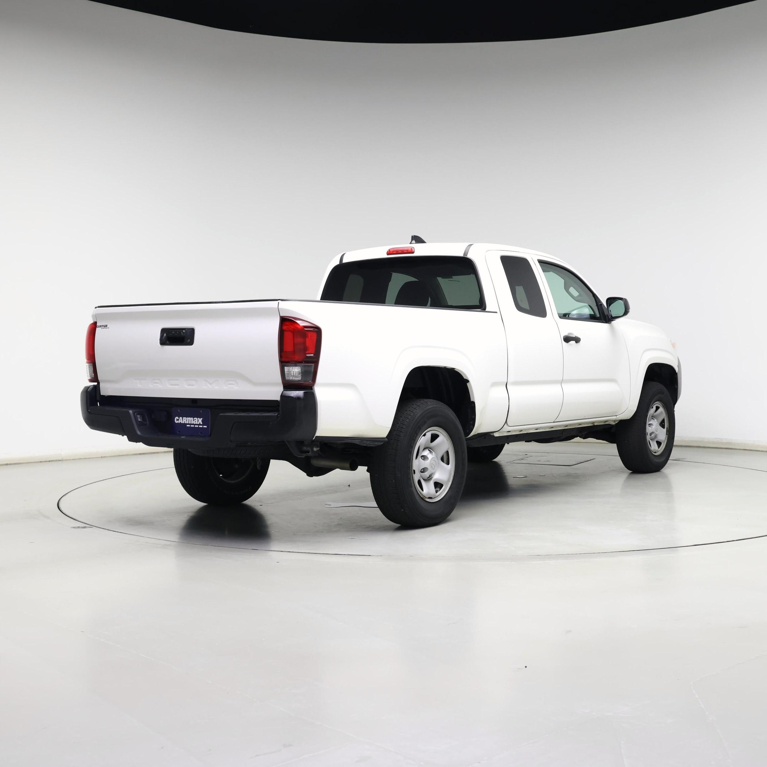 Thumbnail: 2021 Toyota Tacoma - 8