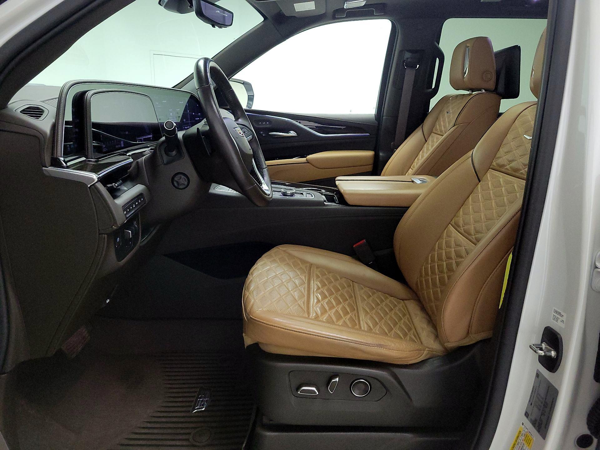 Thumbnail: 2021 Cadillac Escalade - 11