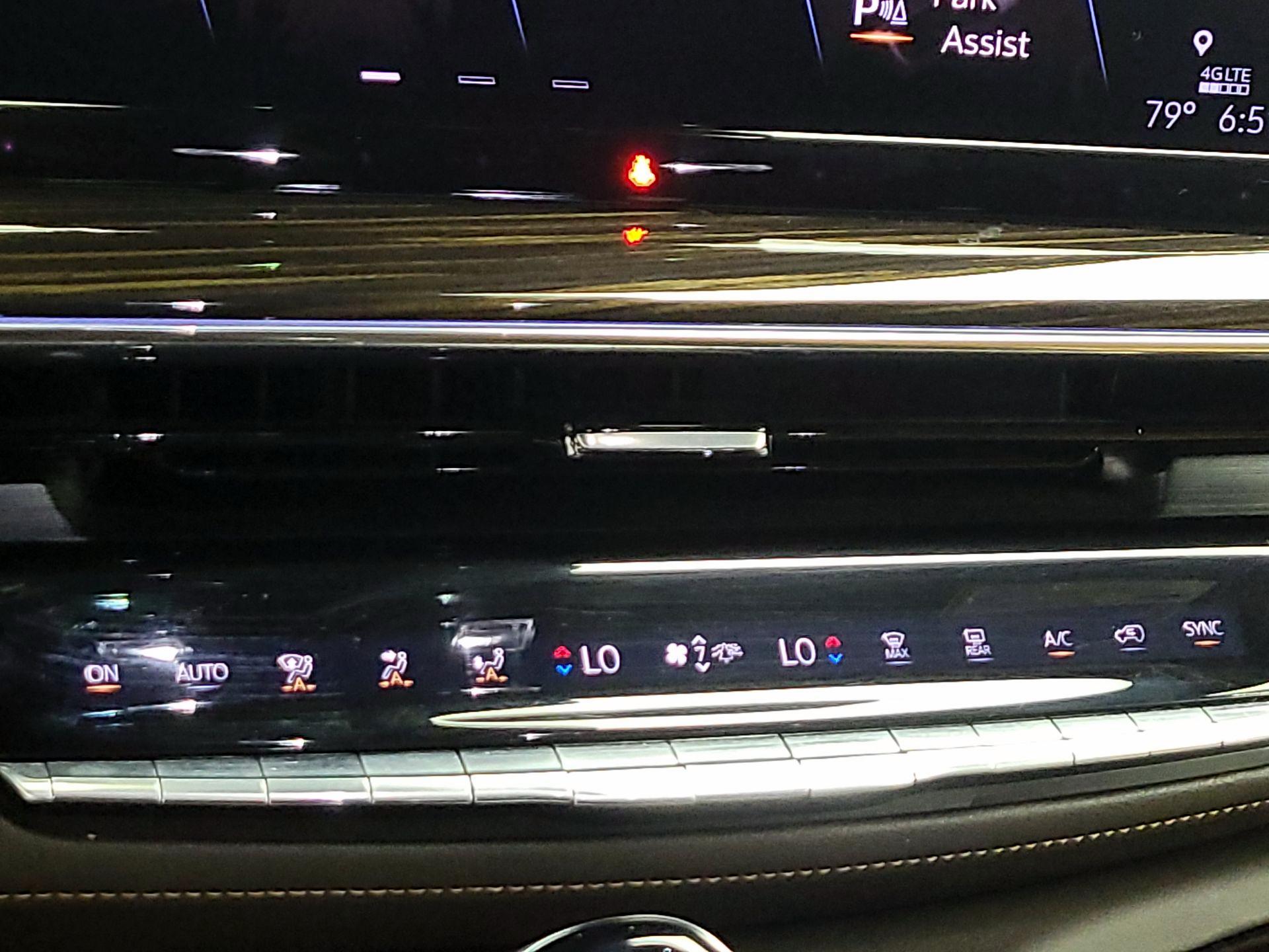 Thumbnail: 2021 Cadillac Escalade - 17