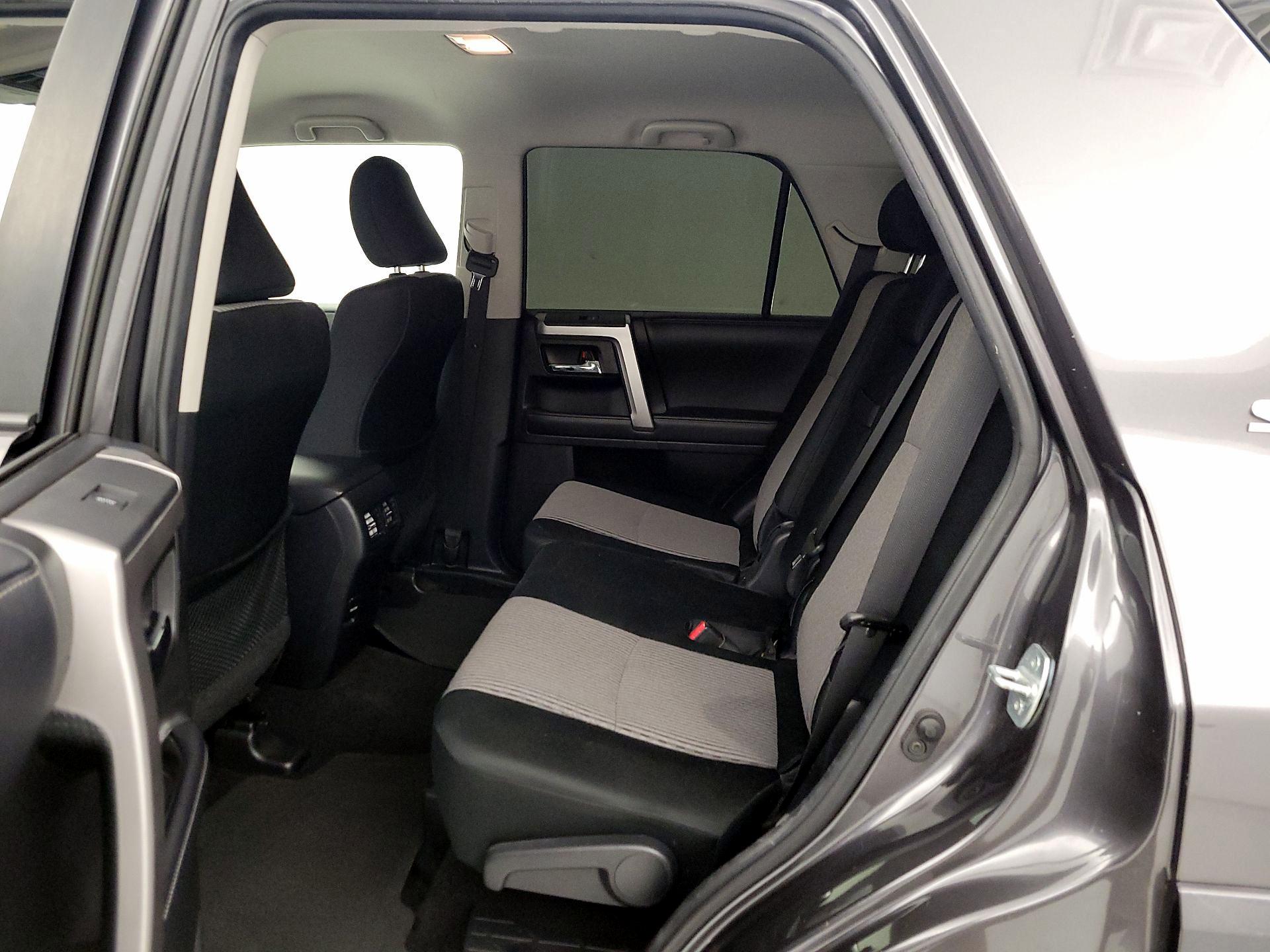 Thumbnail: 2019 Toyota 4Runner - 19