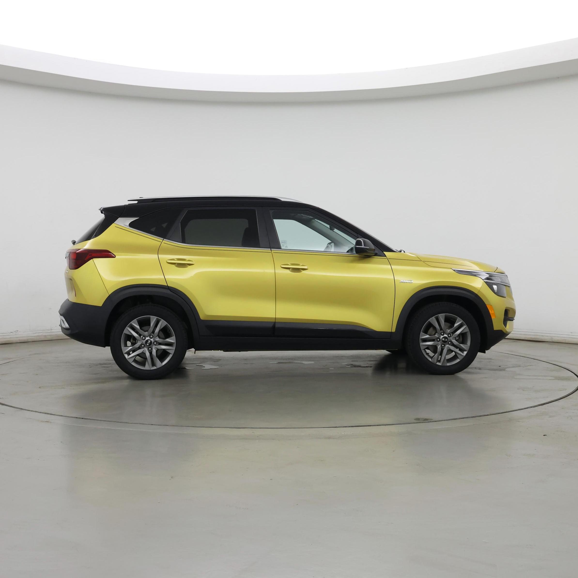 Thumbnail: 2021 Kia Seltos - 7