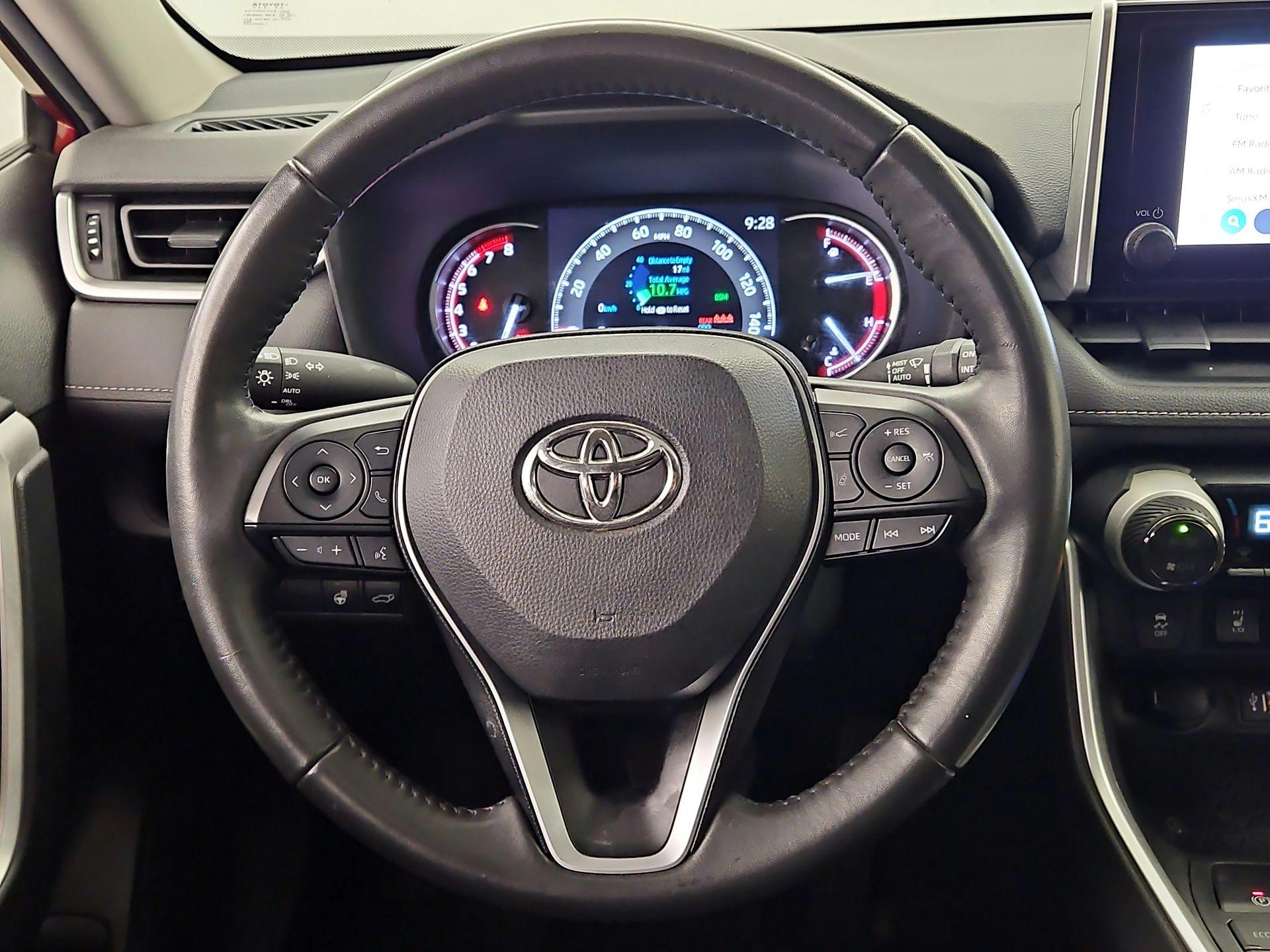 Thumbnail: 2023 Toyota RAV4 - 10