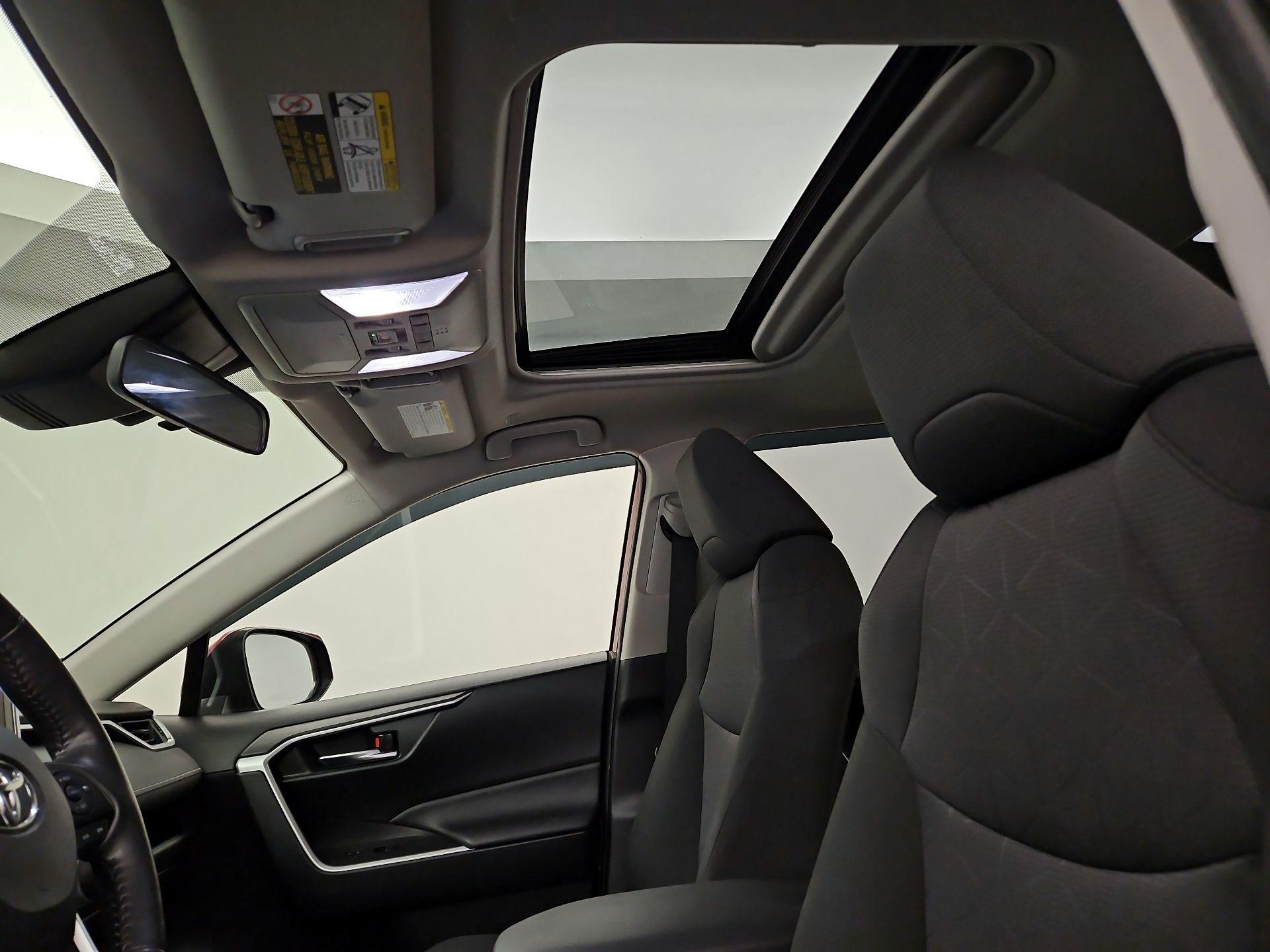 Thumbnail: 2023 Toyota RAV4 - 19