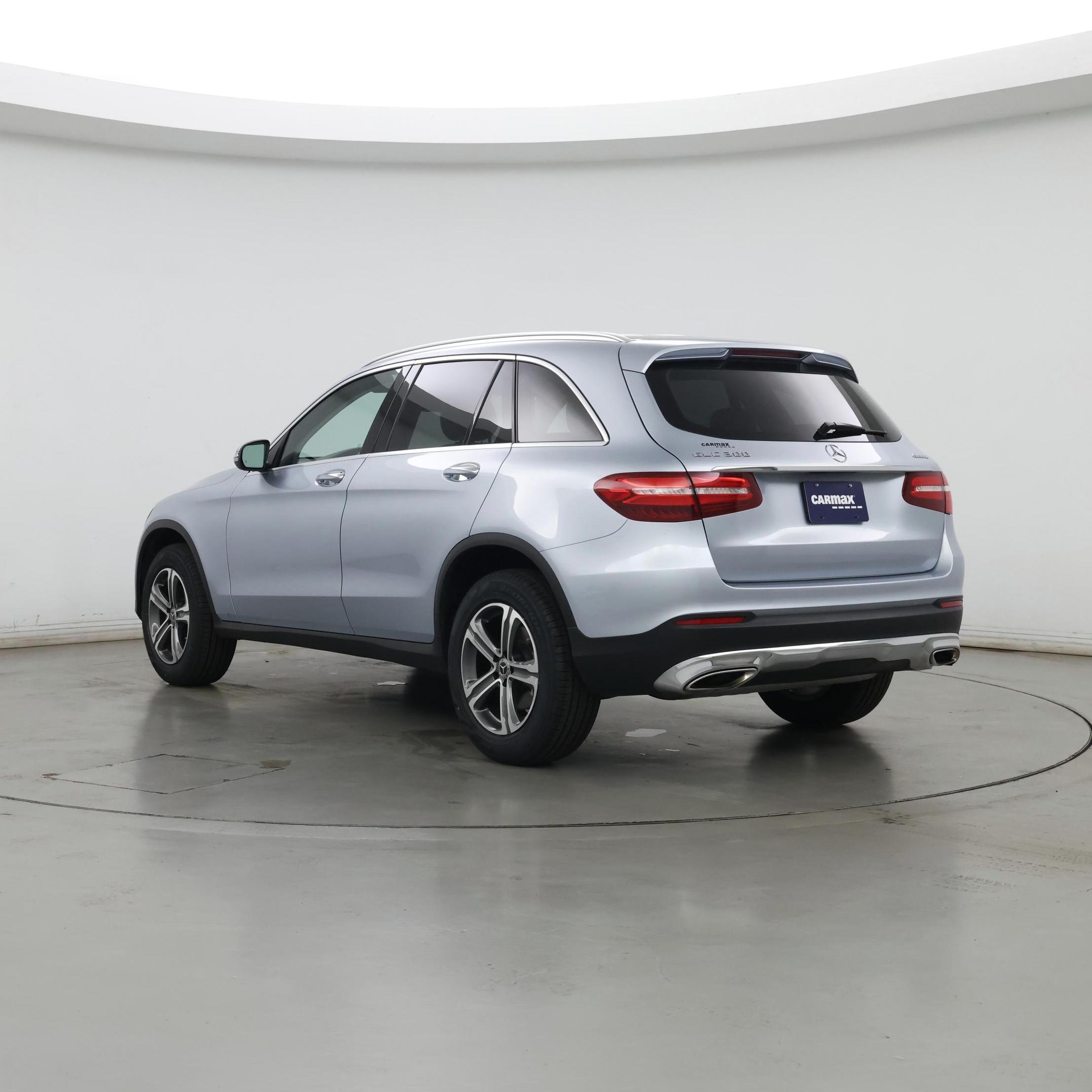 Thumbnail: 2018 Mercedes-Benz GLC - 2