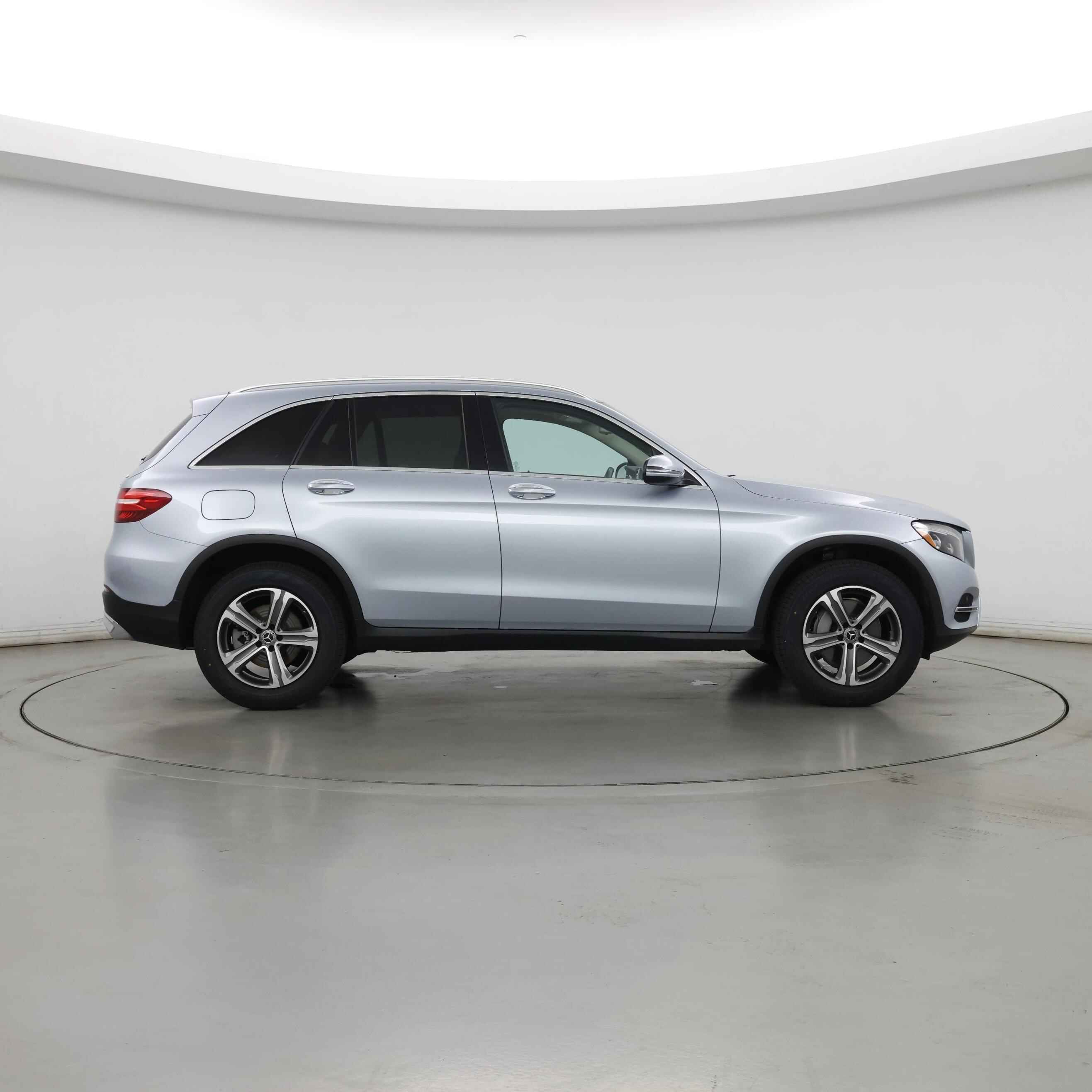 Thumbnail: 2018 Mercedes-Benz GLC - 7