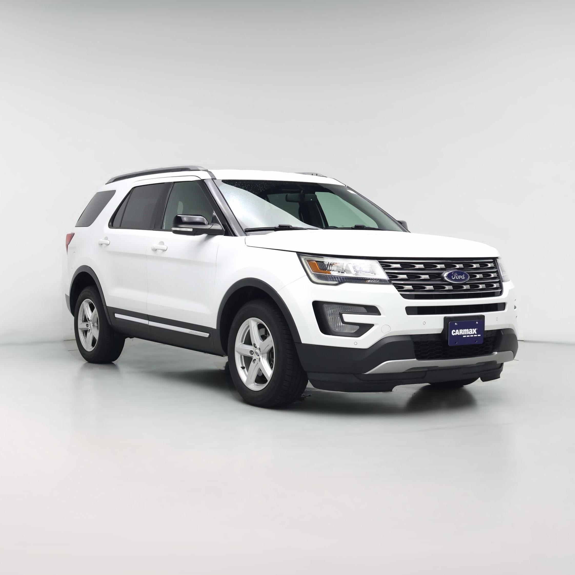 Thumbnail: 2017 Ford Explorer - 1