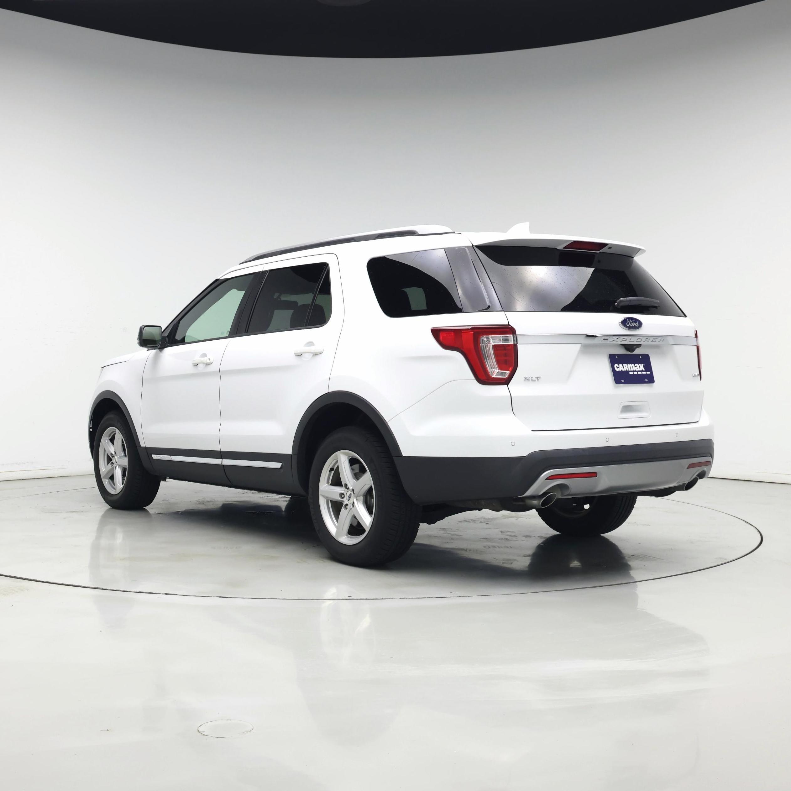 Thumbnail: 2017 Ford Explorer - 2