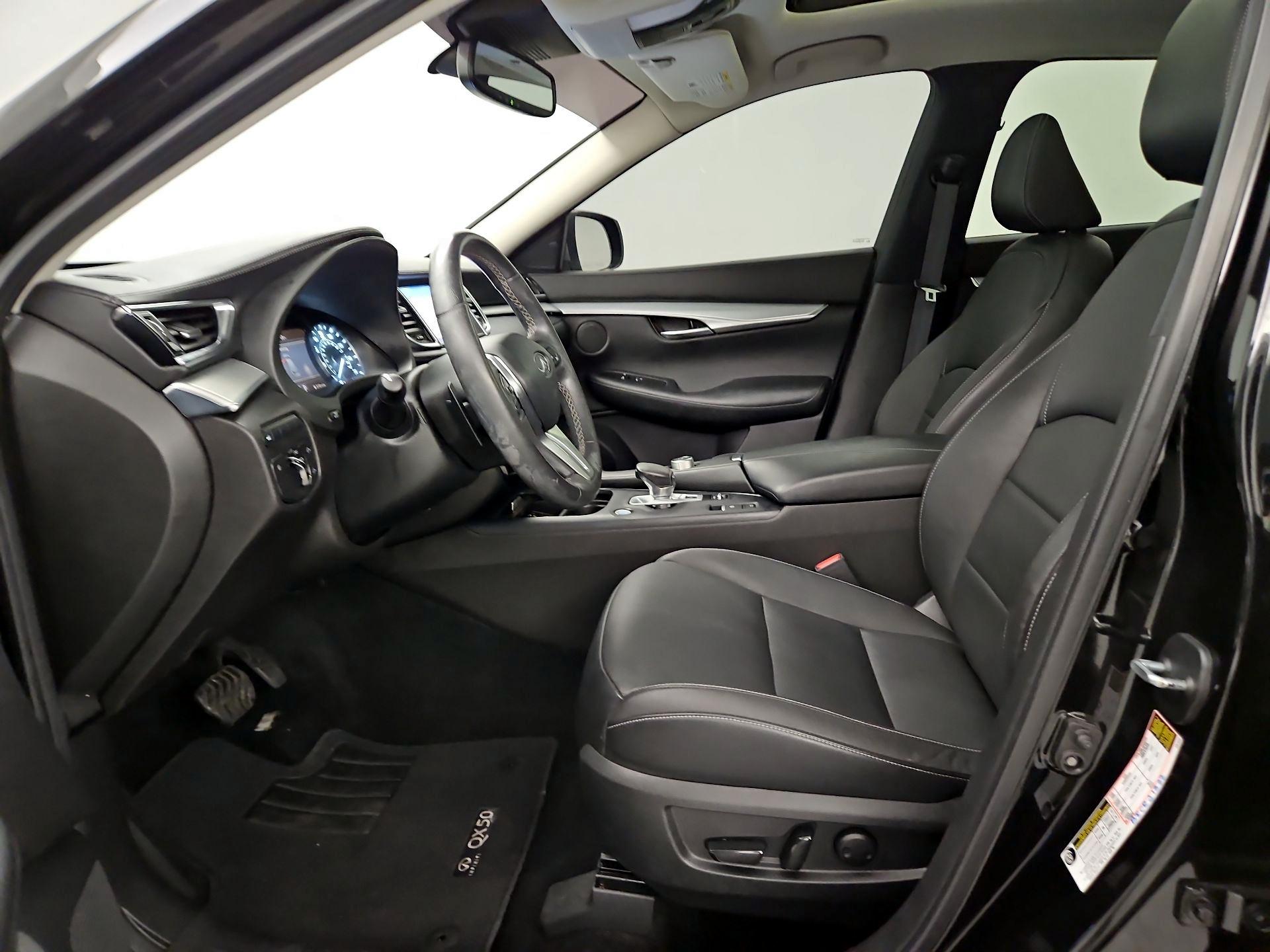 Thumbnail: 2019 INFINITI QX50 - 11