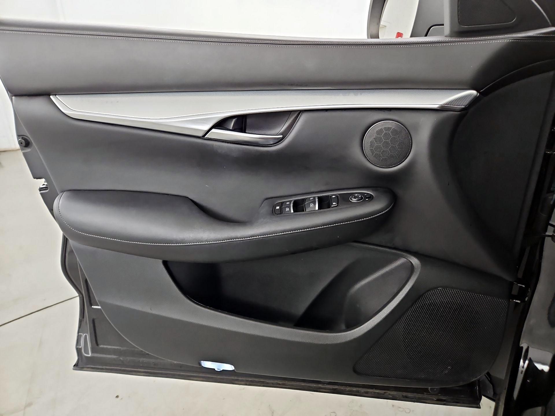 Thumbnail: 2019 INFINITI QX50 - 12