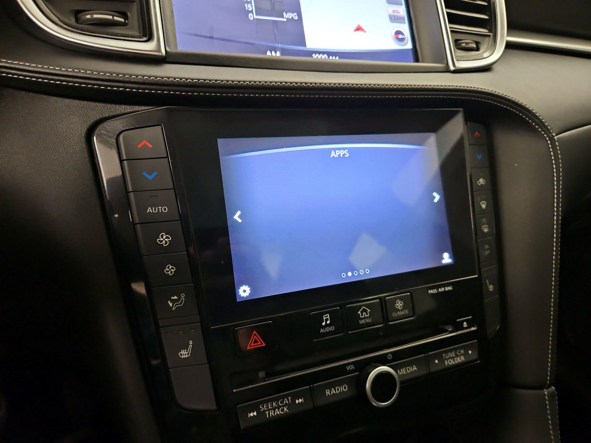 Thumbnail: 2019 INFINITI QX50 - 17