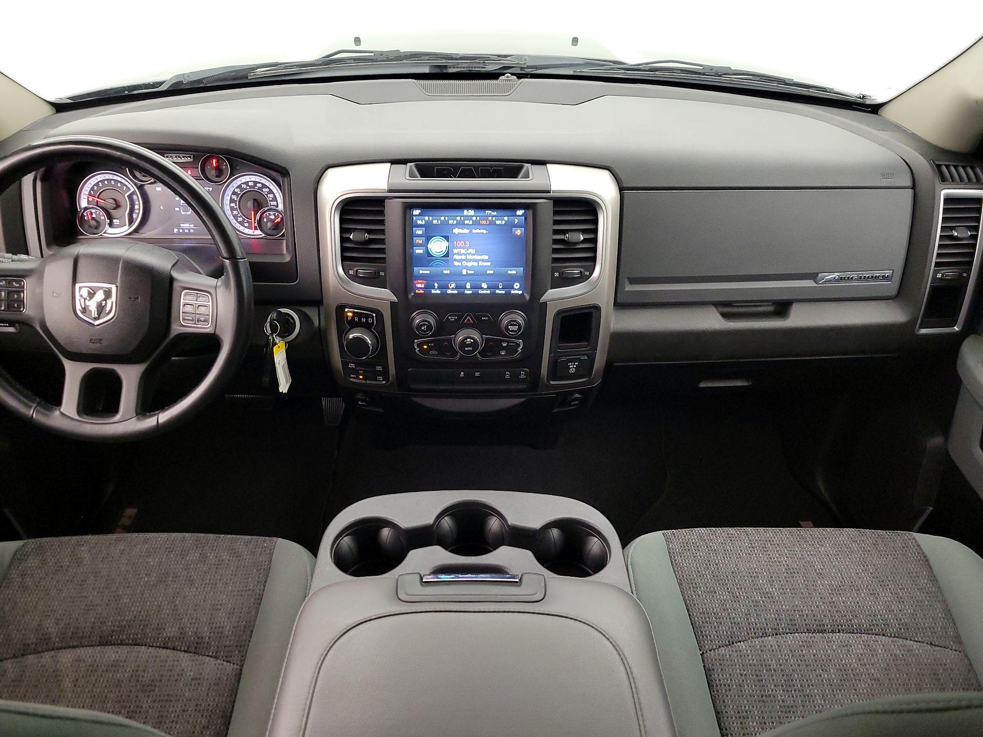 Thumbnail: 2019 RAM 1500 Classic - 9