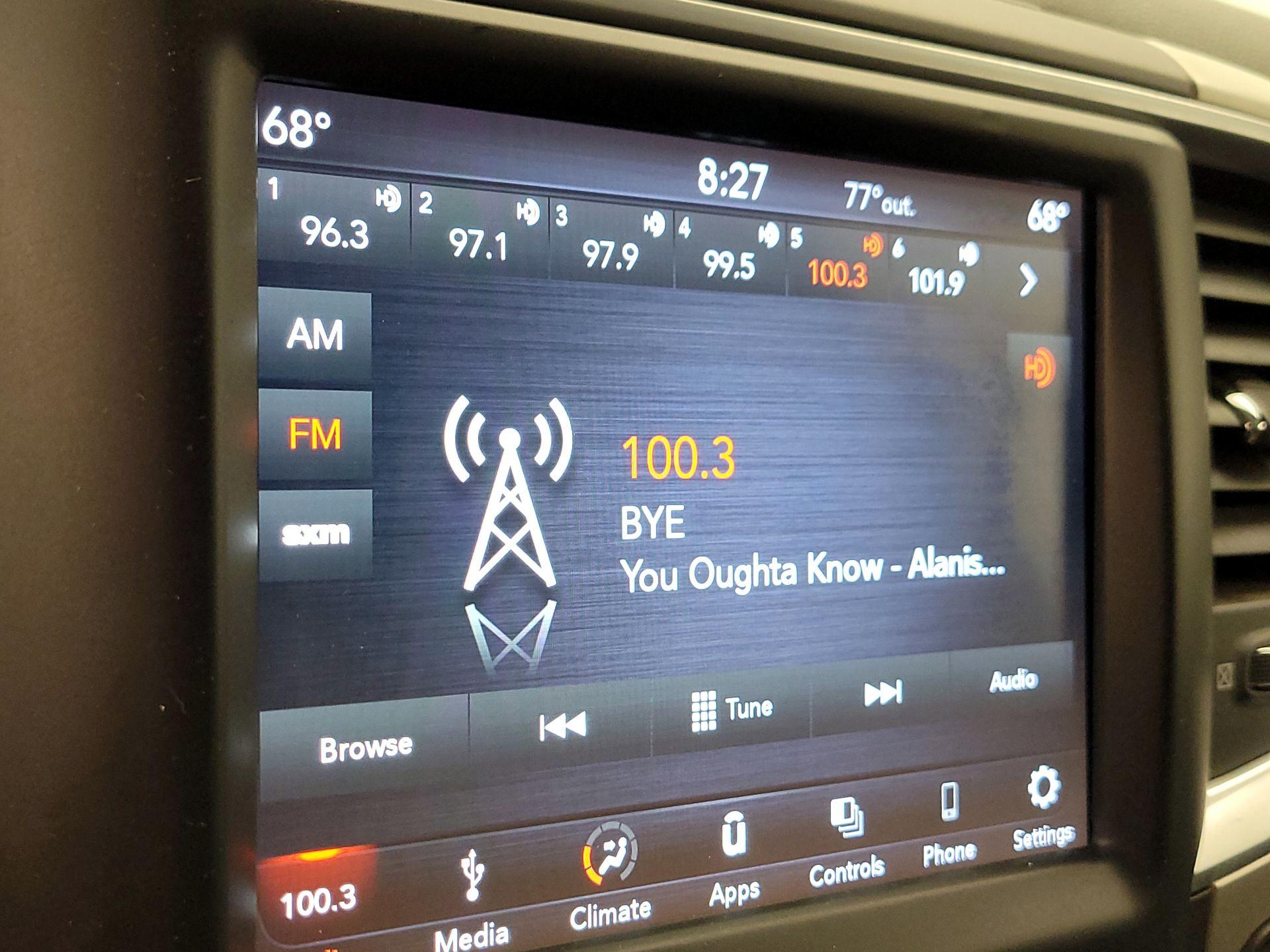 Thumbnail: 2019 RAM 1500 Classic - 15