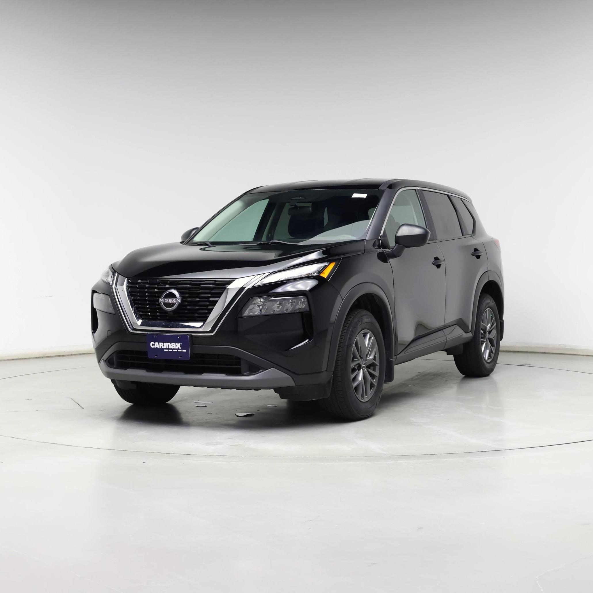 Thumbnail: 2023 Nissan Rogue - 4