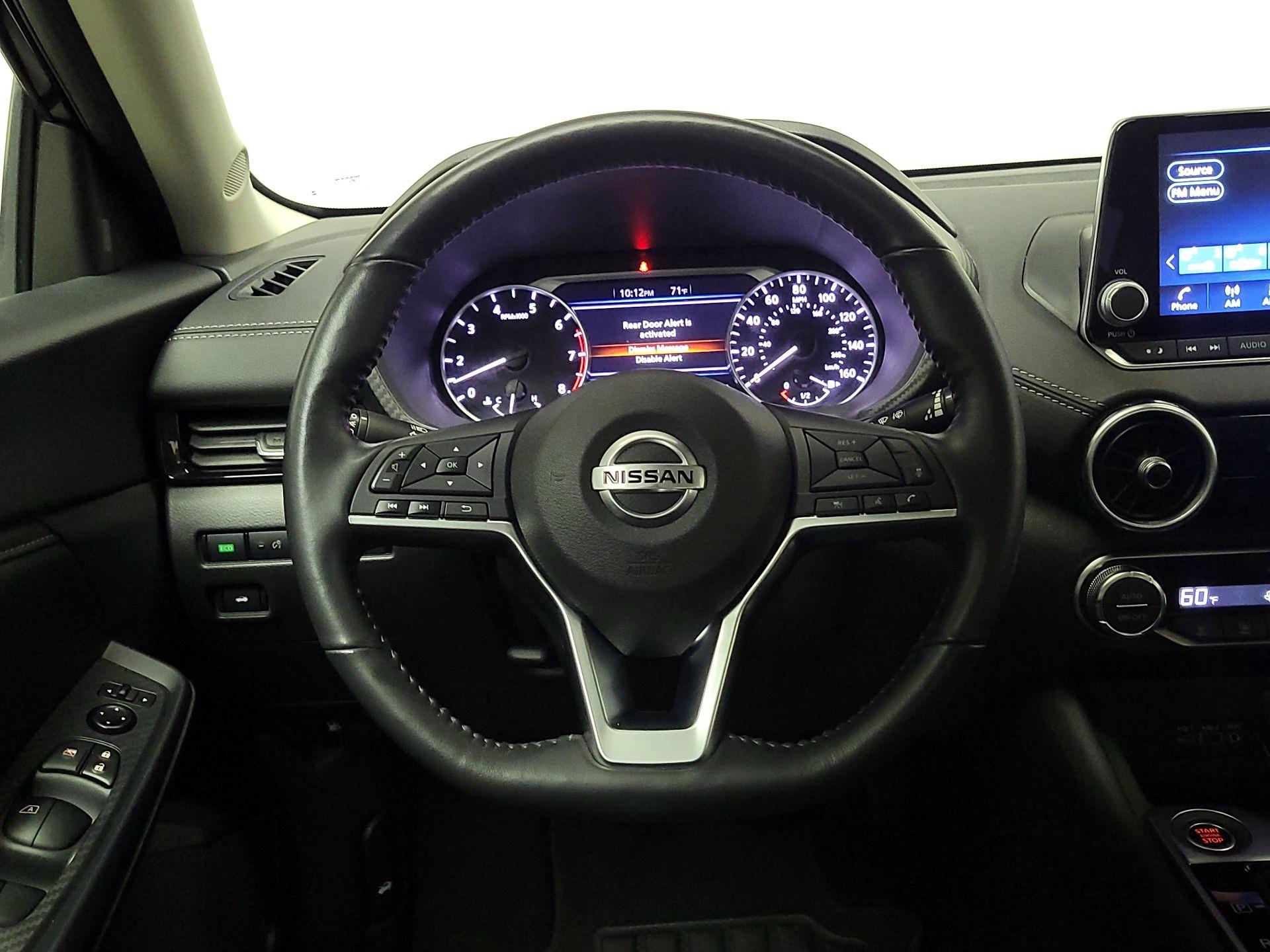 Thumbnail: 2023 Nissan Sentra - 10