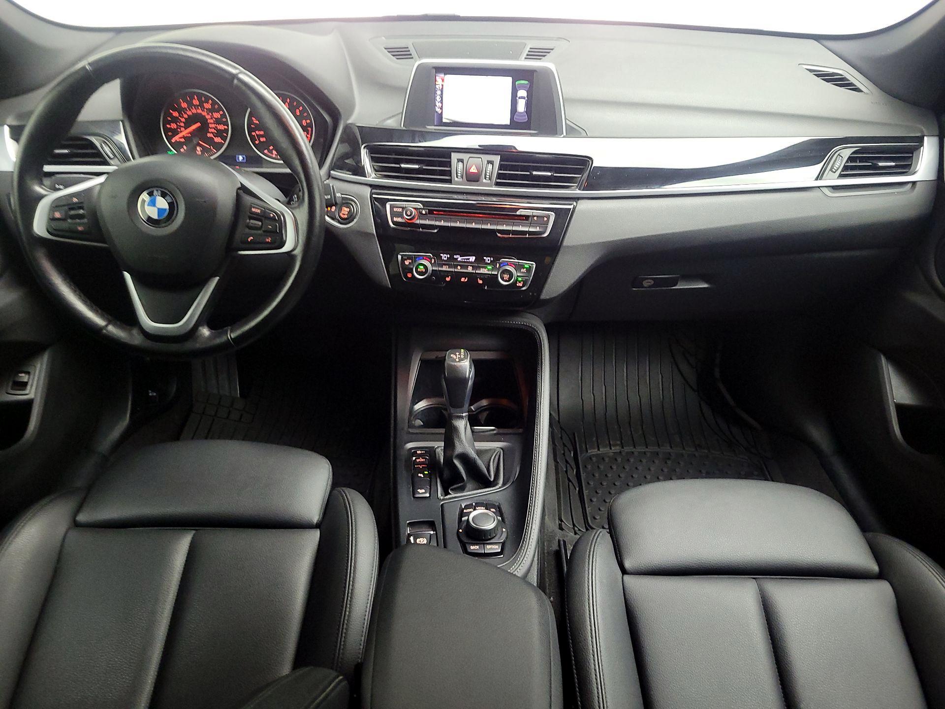 Thumbnail: 2017 BMW X1 - 9