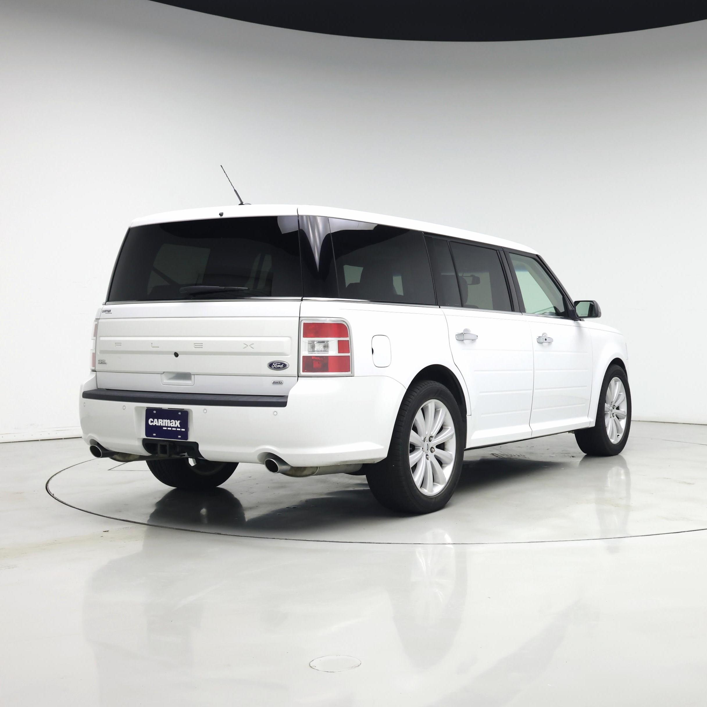 Thumbnail: 2019 Ford Flex - 8
